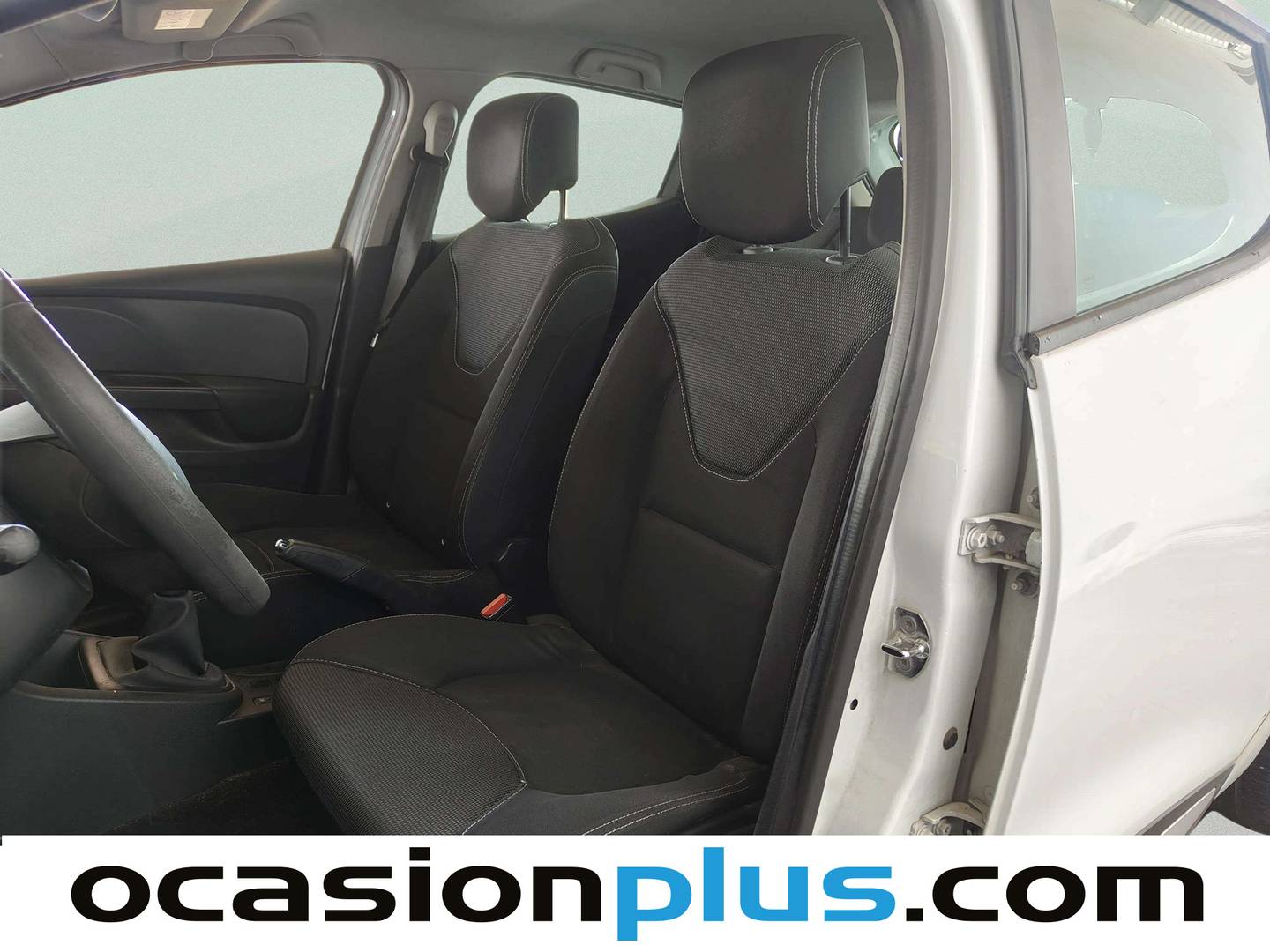 Foto asientos delanteros Renault Clio Renault Clio Expression 1.2 16v (75 CV)