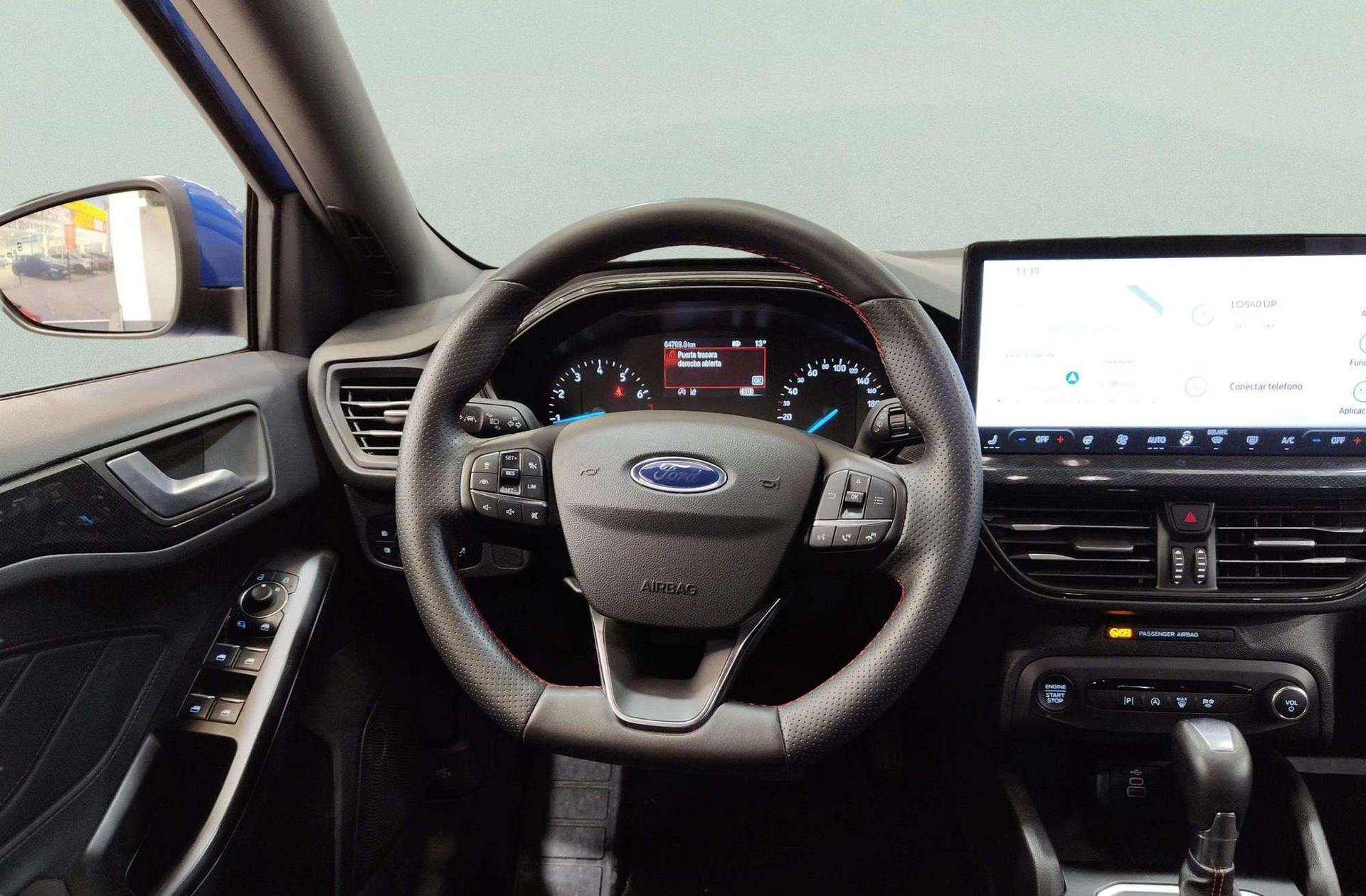 Ford Focus 1.0 EcoBoost MHEV ST-Line - foto 26