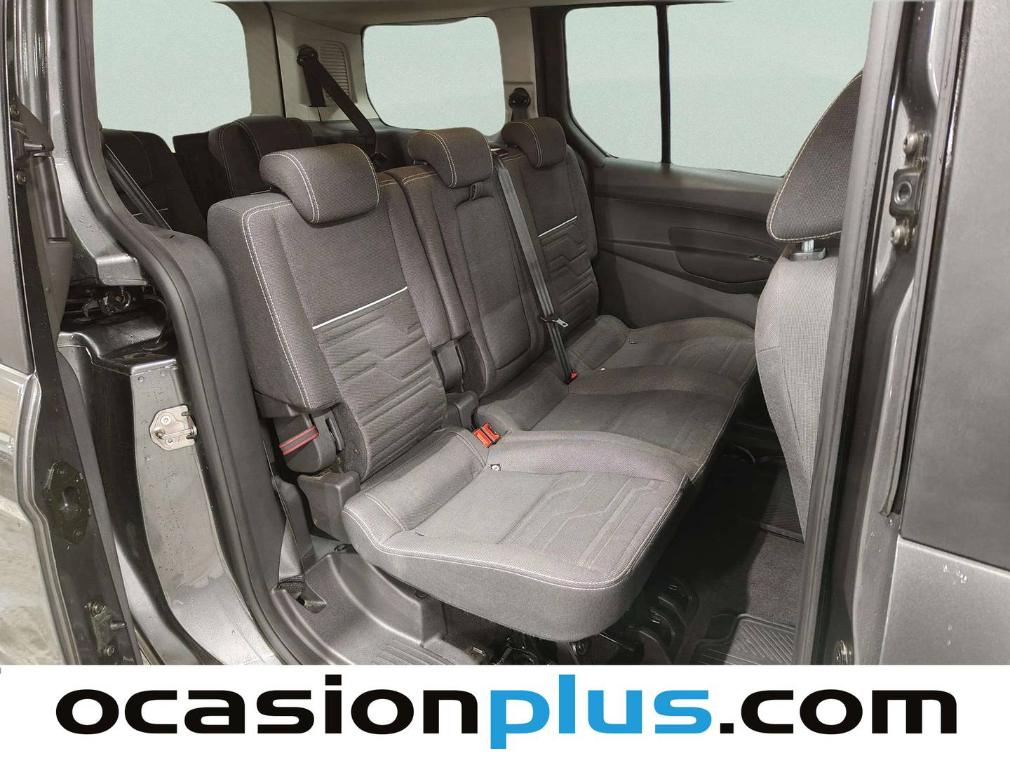 Foto Ford Grand Tourneo Connect Ford Grand Tourneo Connect 1.5 TDCi Titanium (120 CV)