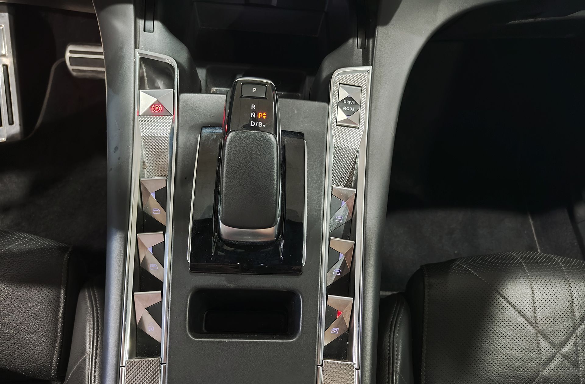 DS DS 7 Crossback E-Tense 225 Ligne Noire - foto 5