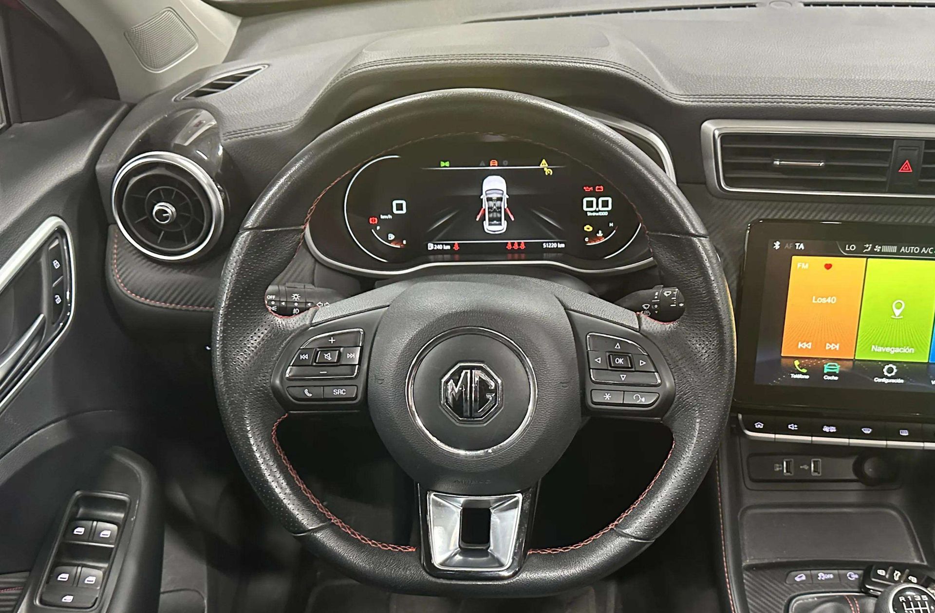 MG ZS 1.0T Luxury - foto 21