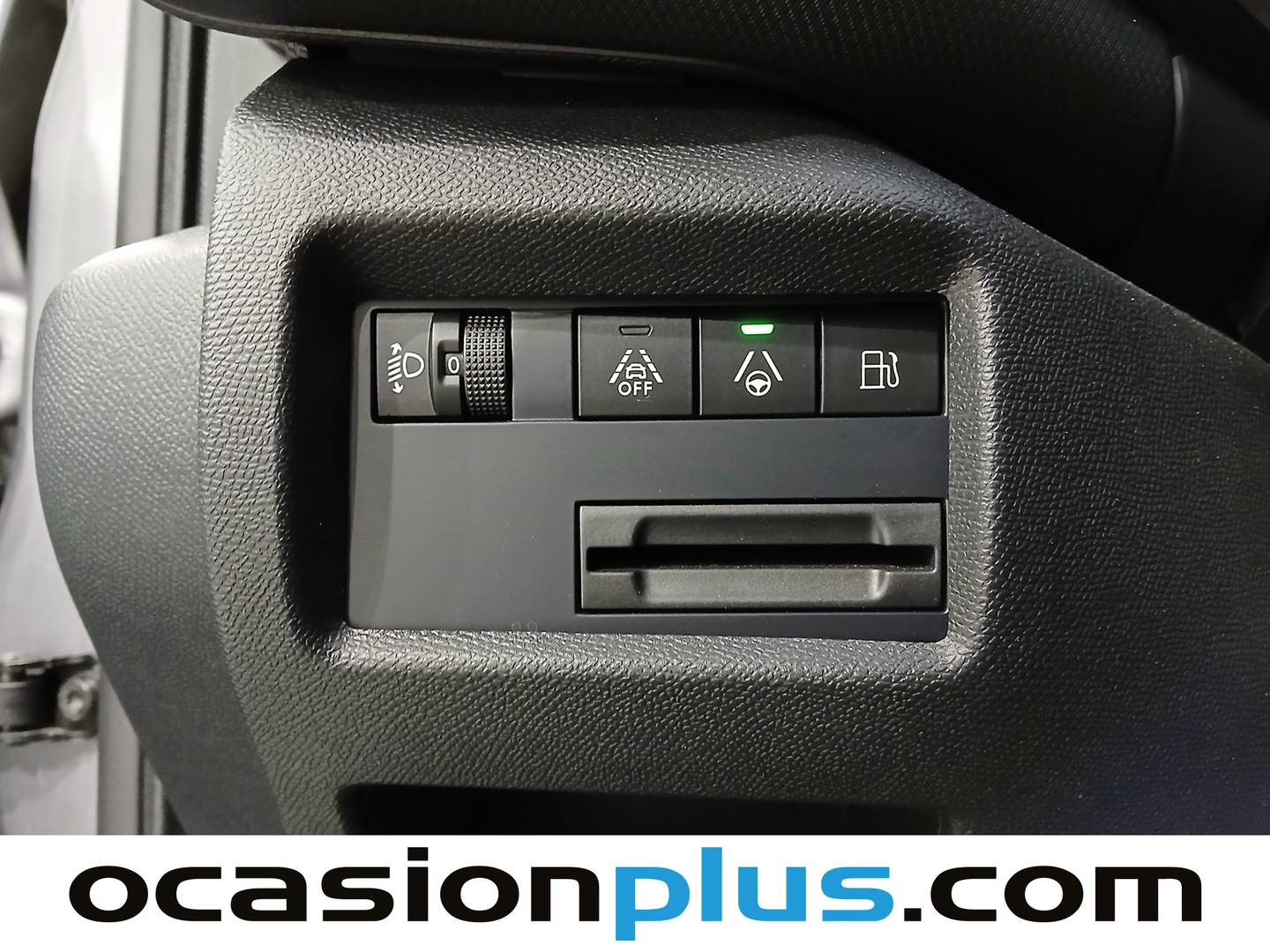 Foto Citroën C5 Aircross Citroen C5 Aircross Plug-in Hybrid Max e-EAT8 (225 CV)