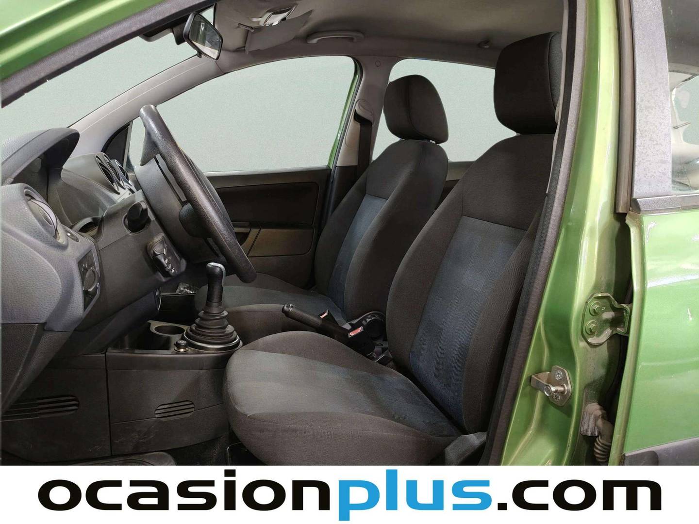 Foto asientos delanteros Ford Fiesta Ford Fiesta 1.4 Trend (80 CV)