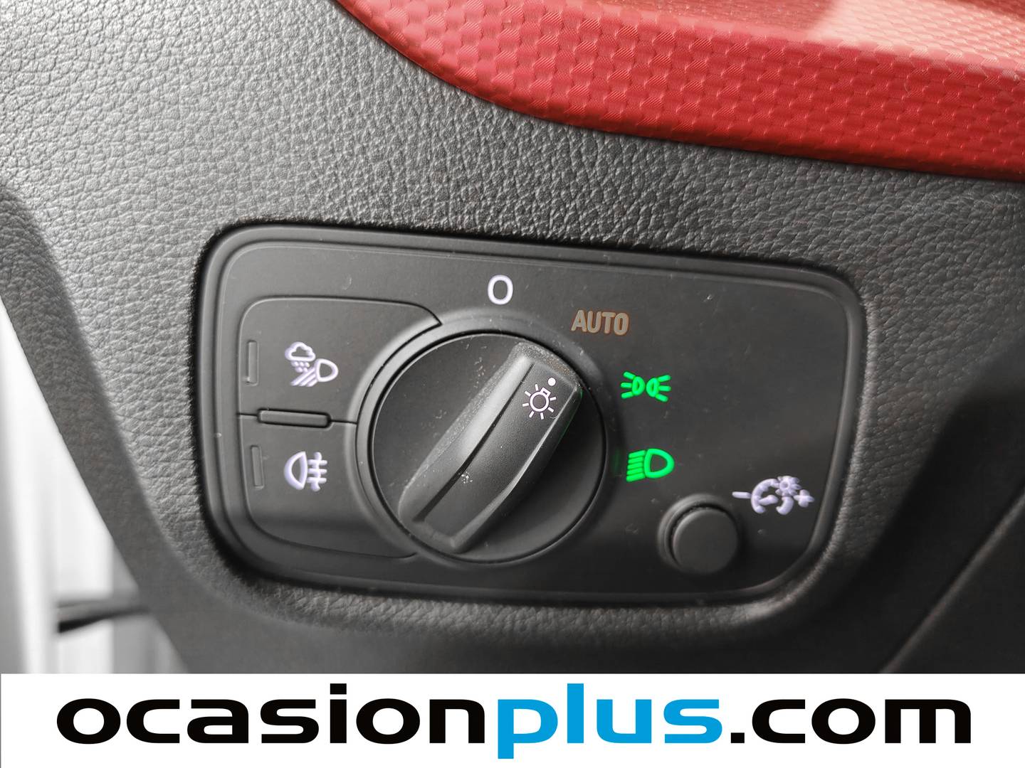 Foto Audi Q2 Audi Q2 sport 30 TDI (116 CV) S tronic