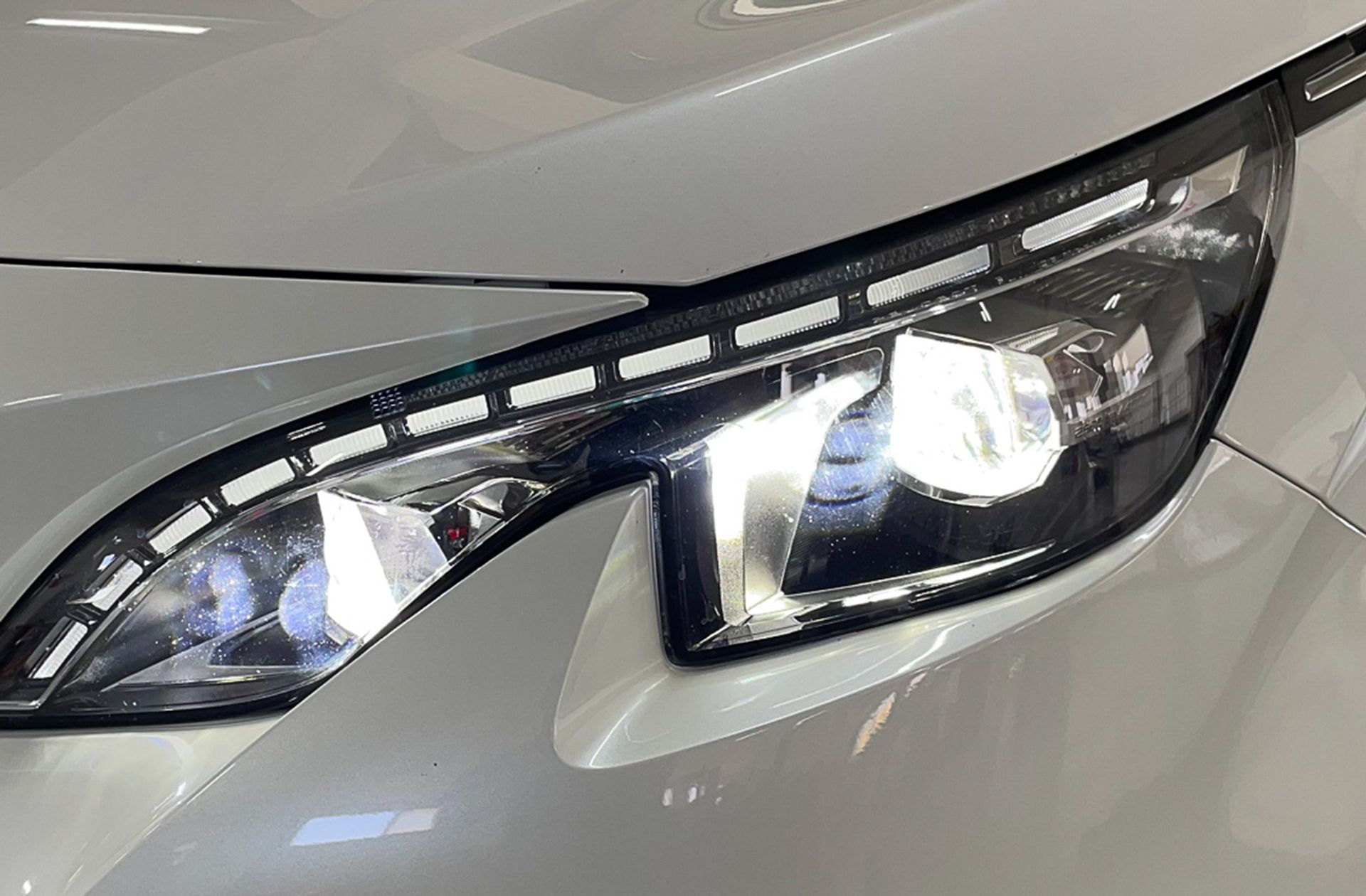 Peugeot 5008 PureTech 130 Allure 7 plazas - foto 16