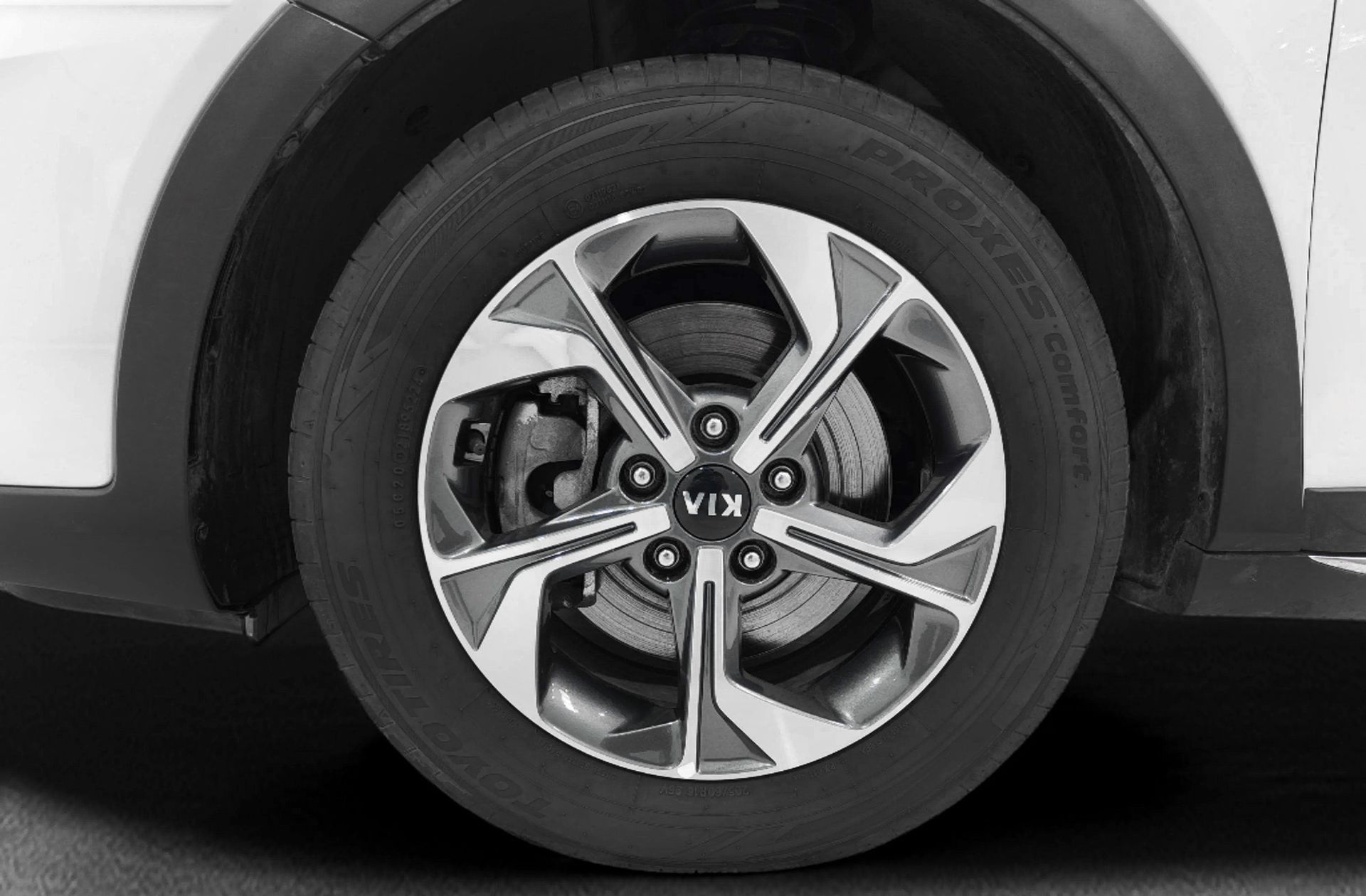Kia XCeed 1.6 MHEV Drive iMT - foto 33