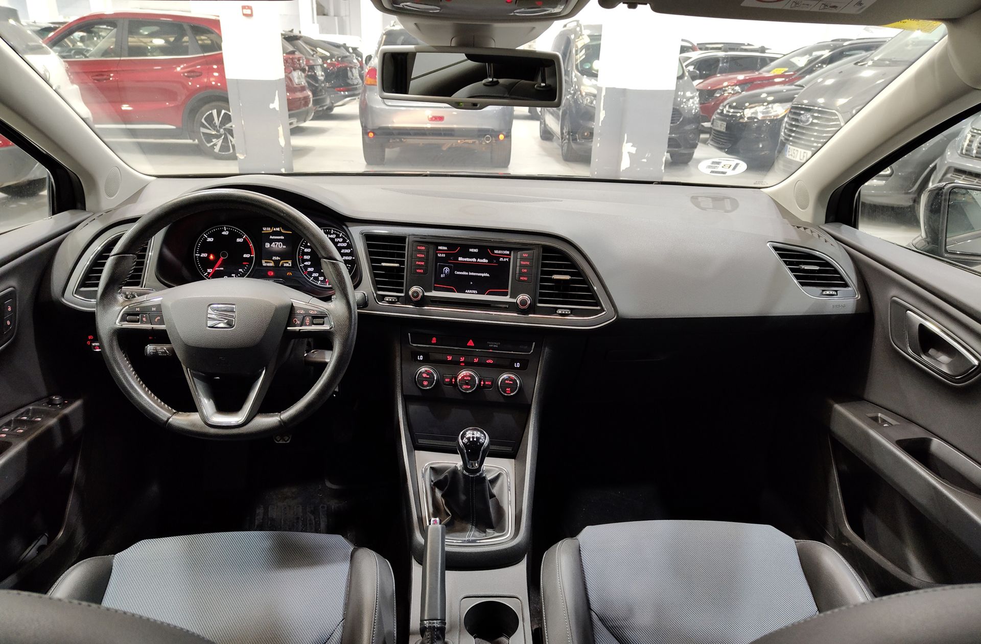 SEAT León 1.6 TDI Style Connect - foto 7