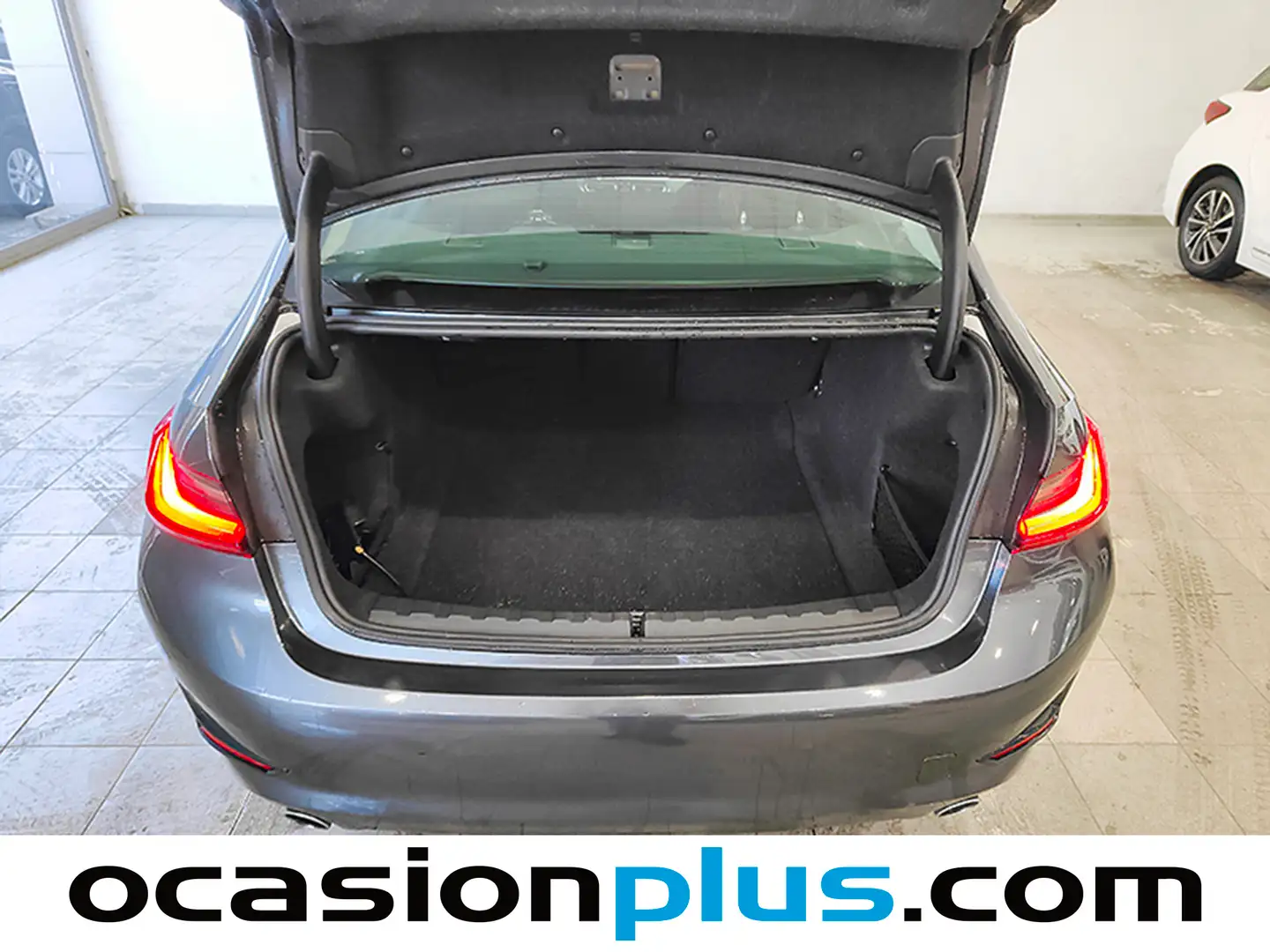 Foto BMW Serie 3 BMW Serie 3 318d (150 CV)