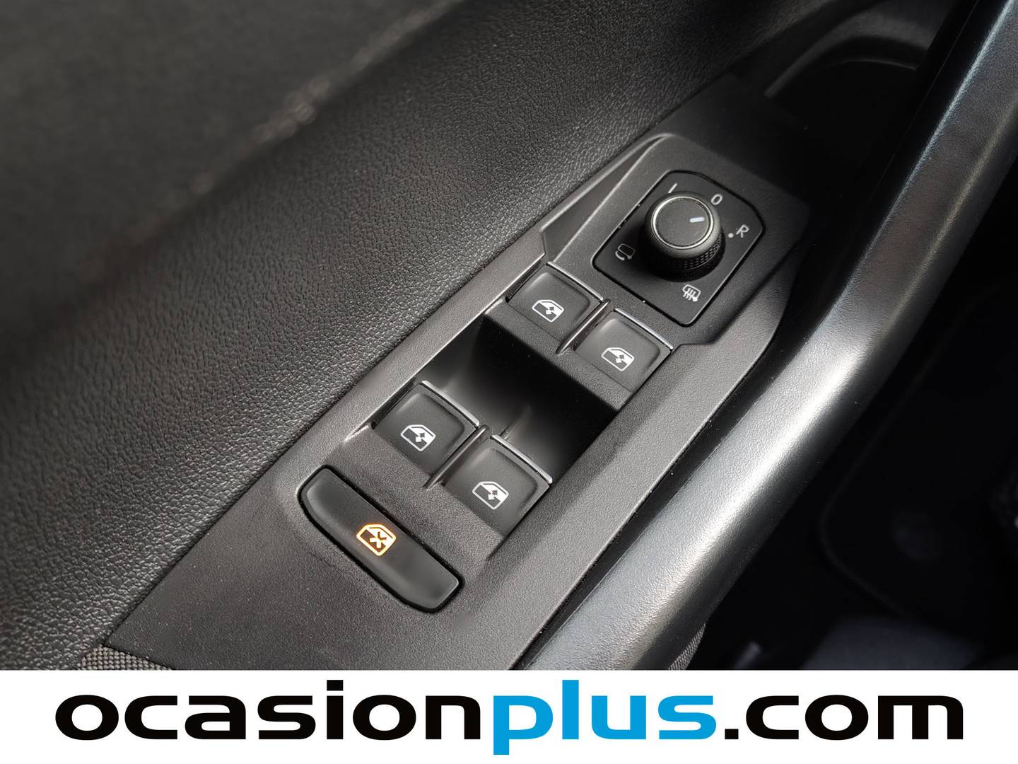 Foto Volkswagen Polo Volkswagen Polo R-Line 1.0 TSI  (110 CV) DSG