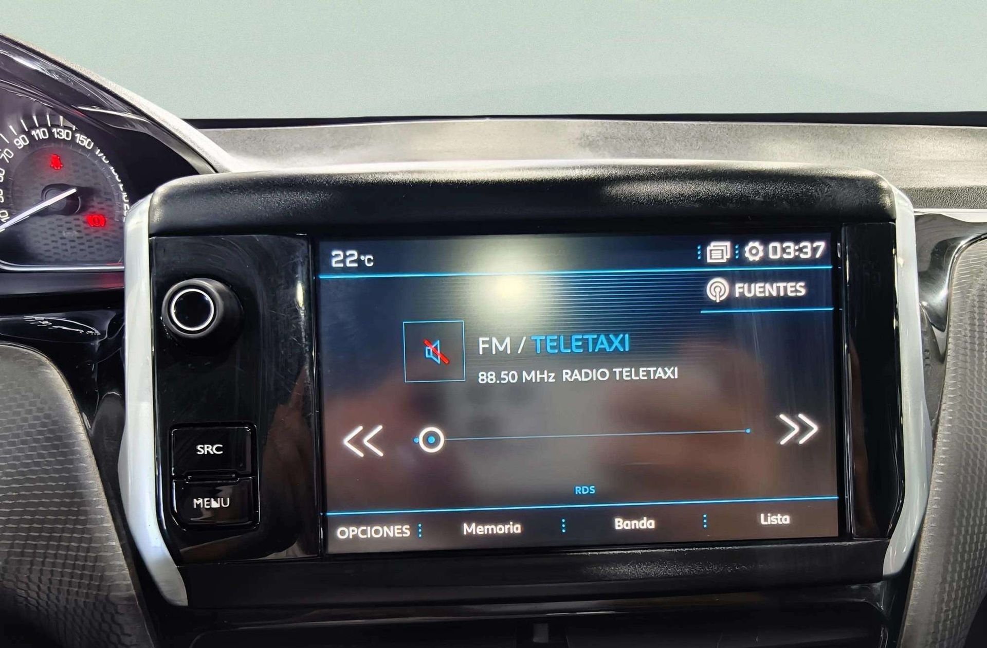 Peugeot 2008 PureTech 130 GT Line - foto 32