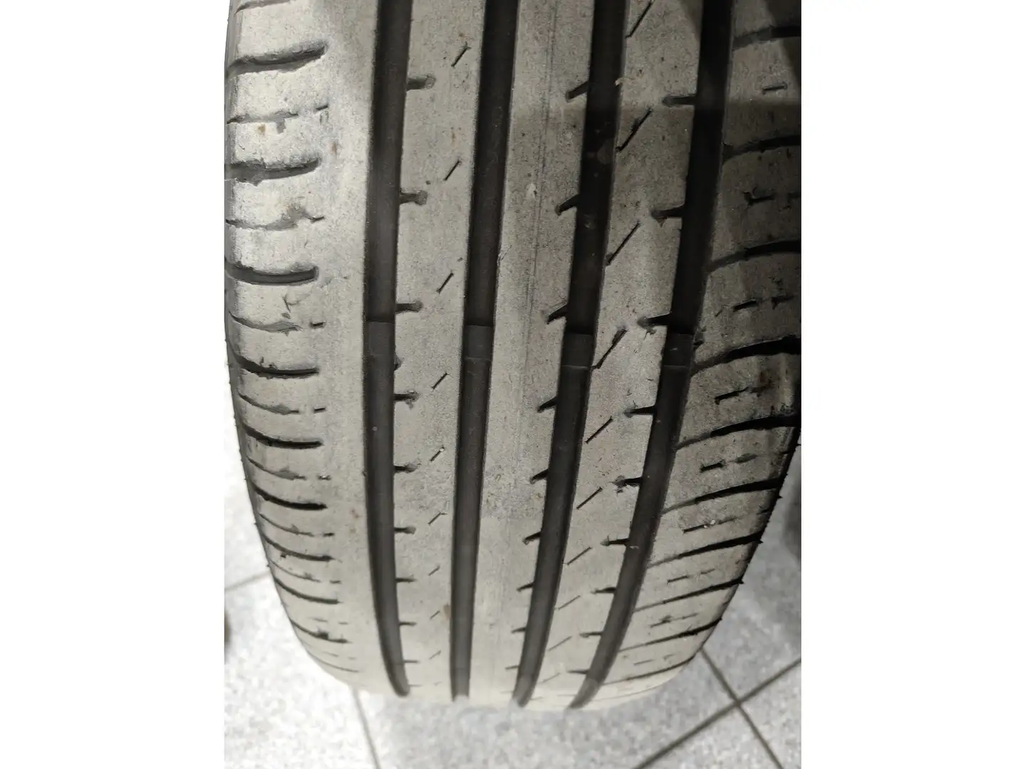 Foto Ford Puma Ford Puma 1.0 EcoBoost MHEV ST-Line X Auto (125 CV)