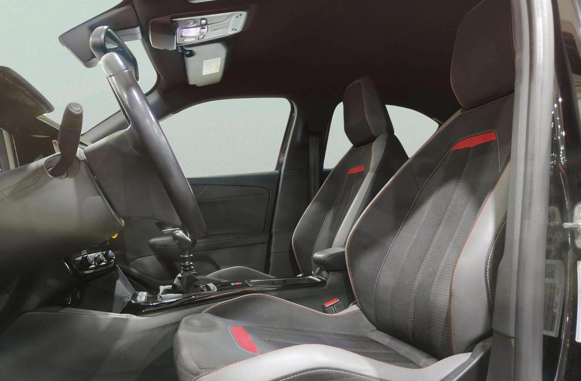 Opel Mokka 1.2 T GS - foto 10