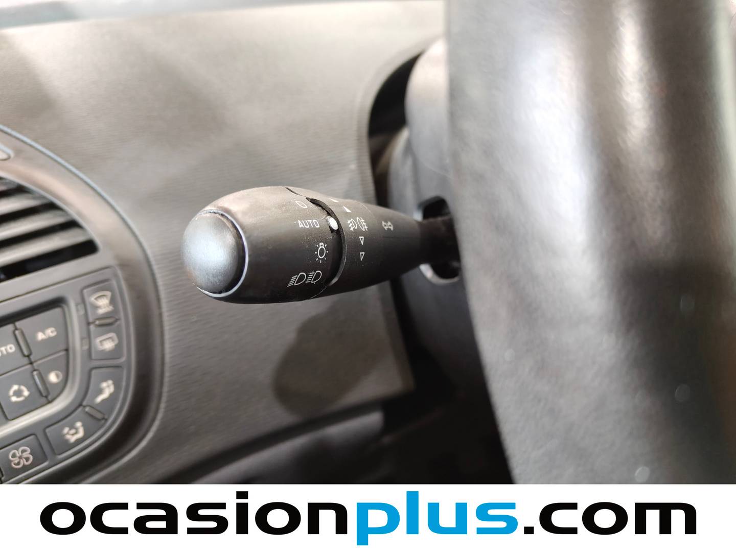 Equipamiento del Citroën Grand C4 Picasso Citroën Grand C4 Picasso 1.6 HDI Seduction (112 CV) 7 Plazas