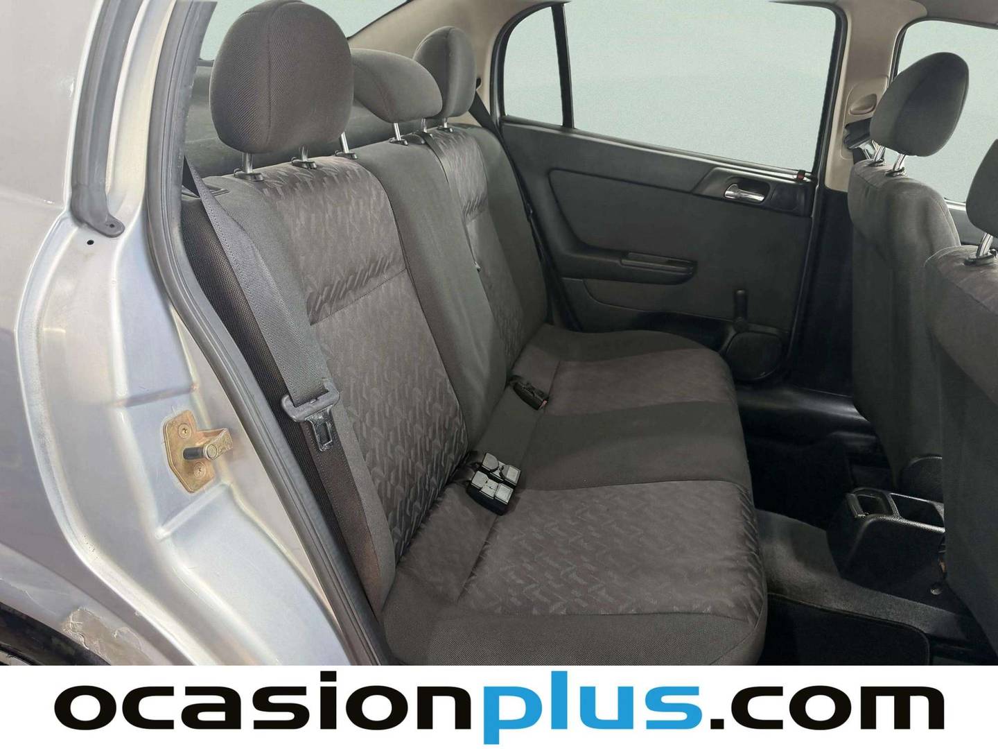 Foto asientos traseros Opel Astra Opel Astra 1.6 Sedan Club (84 CV)