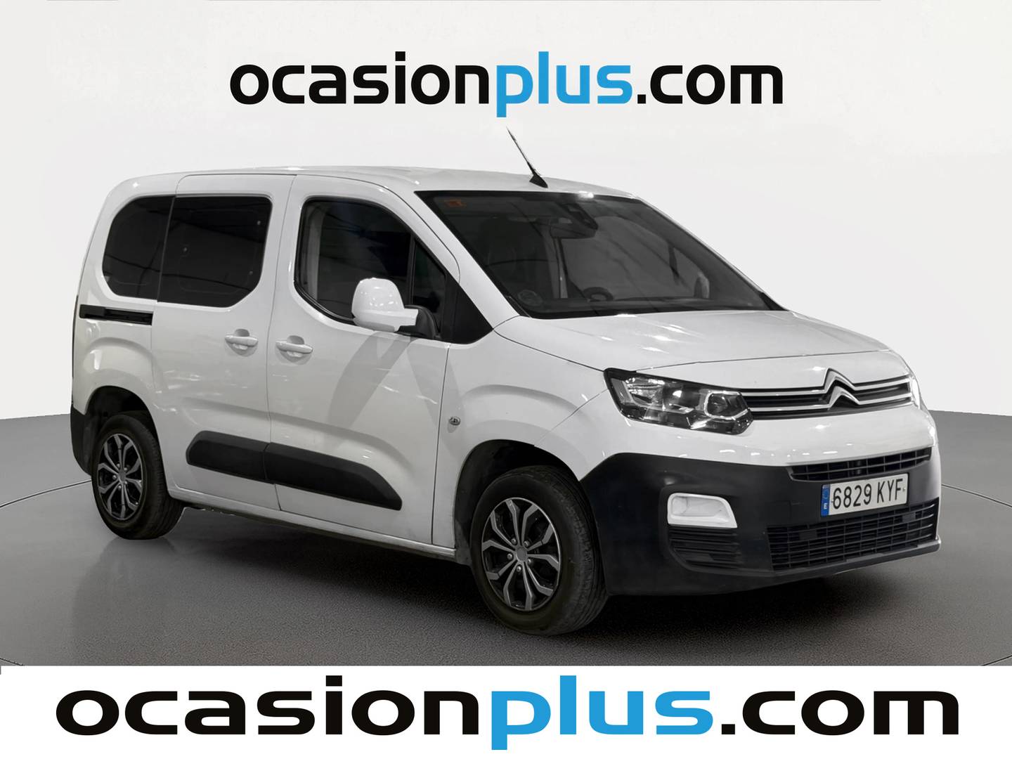 Foto delantera Citroën Berlingo Citroën Berlingo Combi BlueHDi 75 Talla M Live (75 CV) derecha