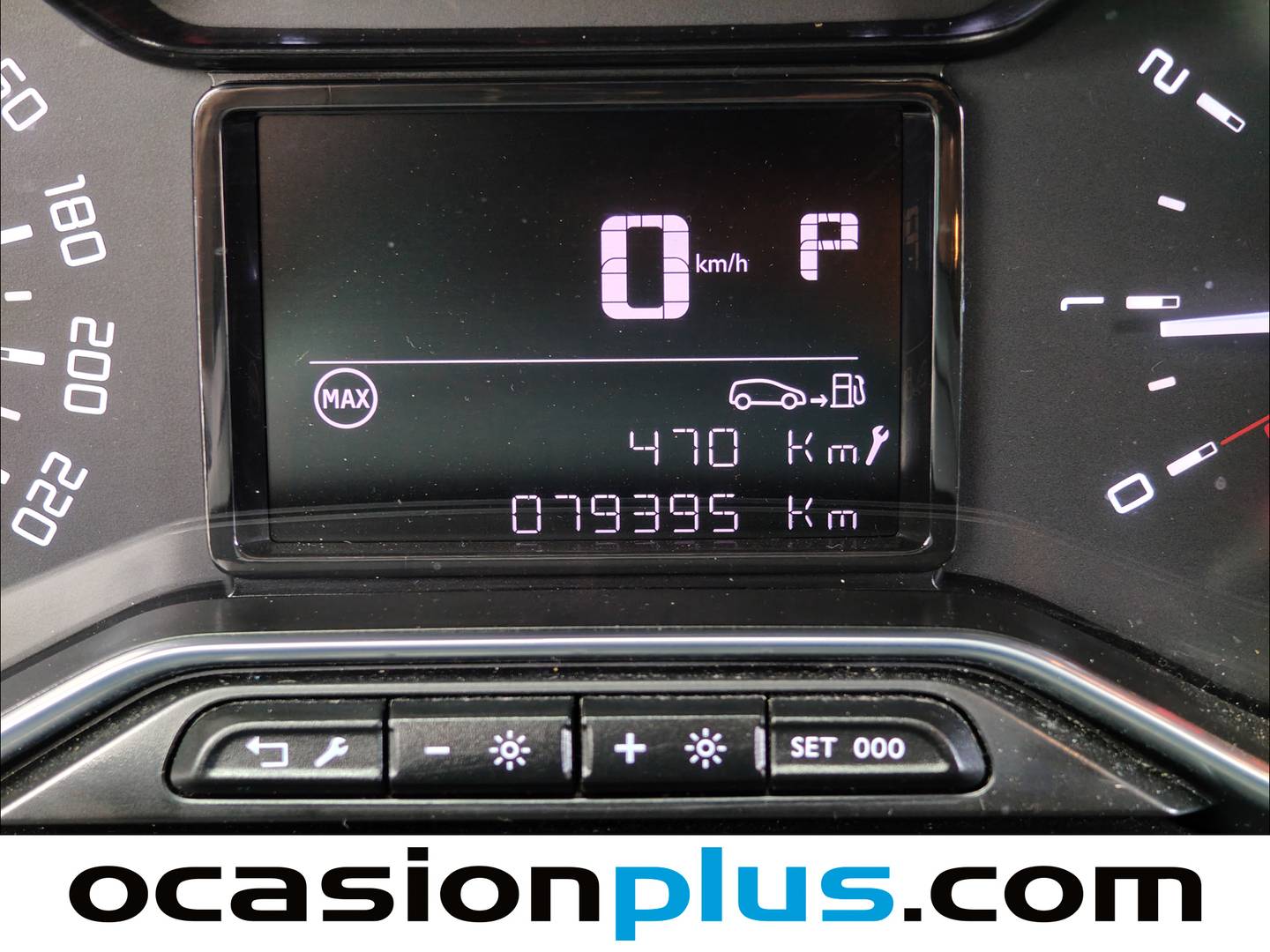 Foto Citroën C3 Aircross Citroen C3 Aircross PureTech 130 Shine Pack EAT6 (131 CV)