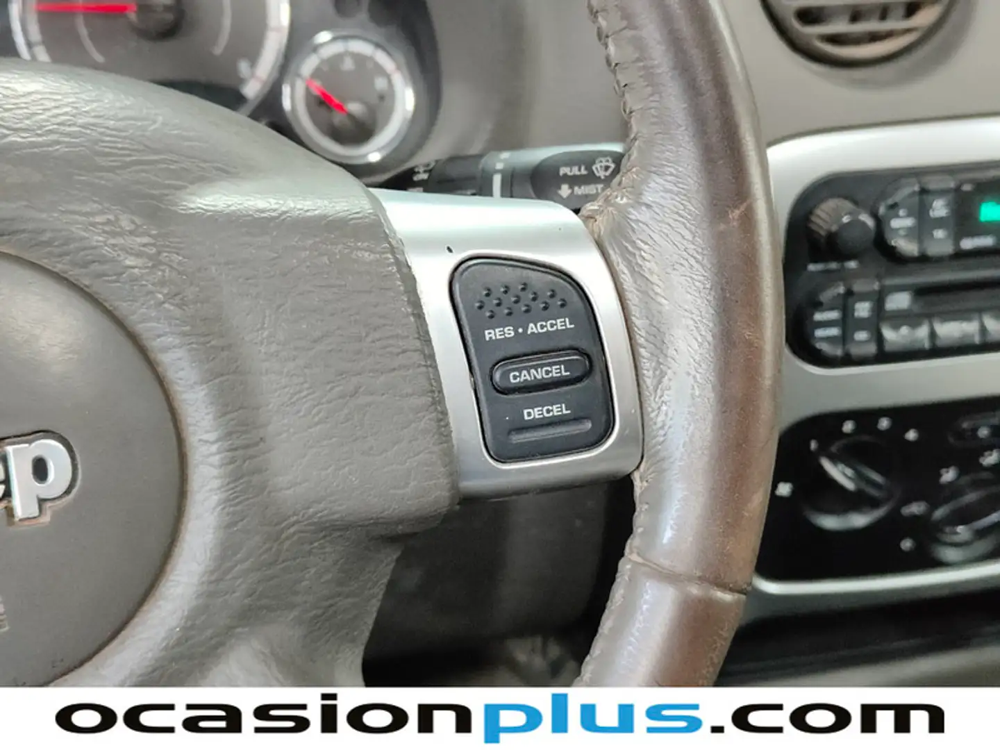 Foto Jeep Cherokee Jeep Cherokee 2.8 CRD Limited (163 CV)