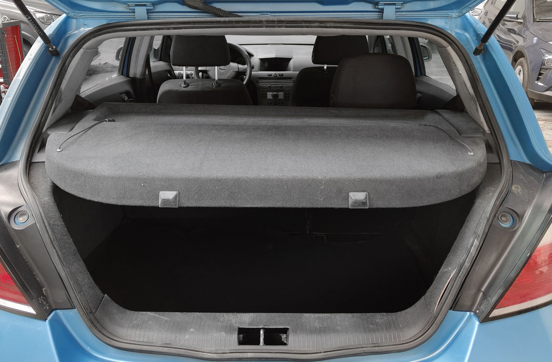 Opel Astra 1.4 Essentia - foto 12