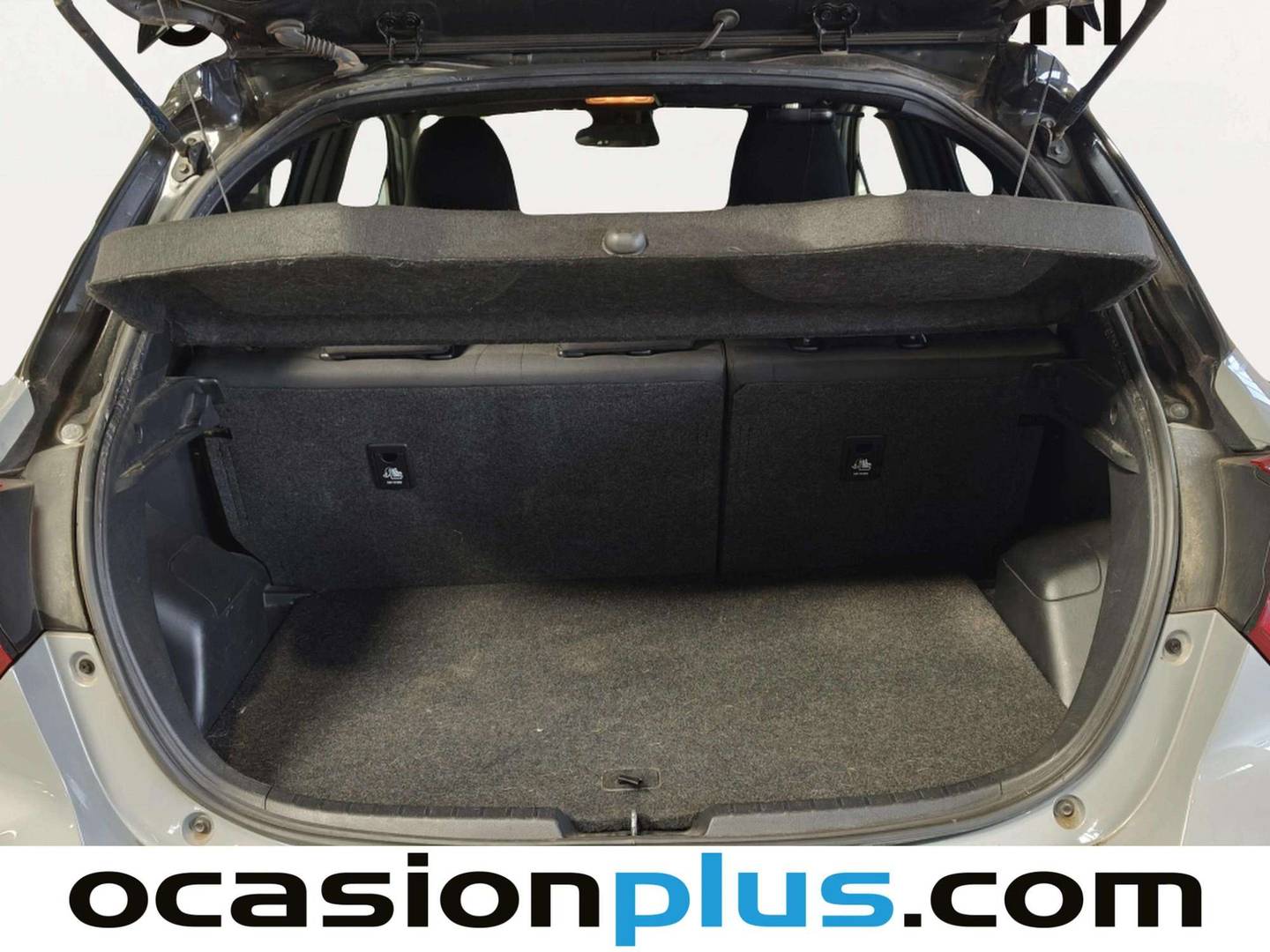 Fotos maletero Toyota Yaris Toyota Yaris 100H Advance (100 CV)