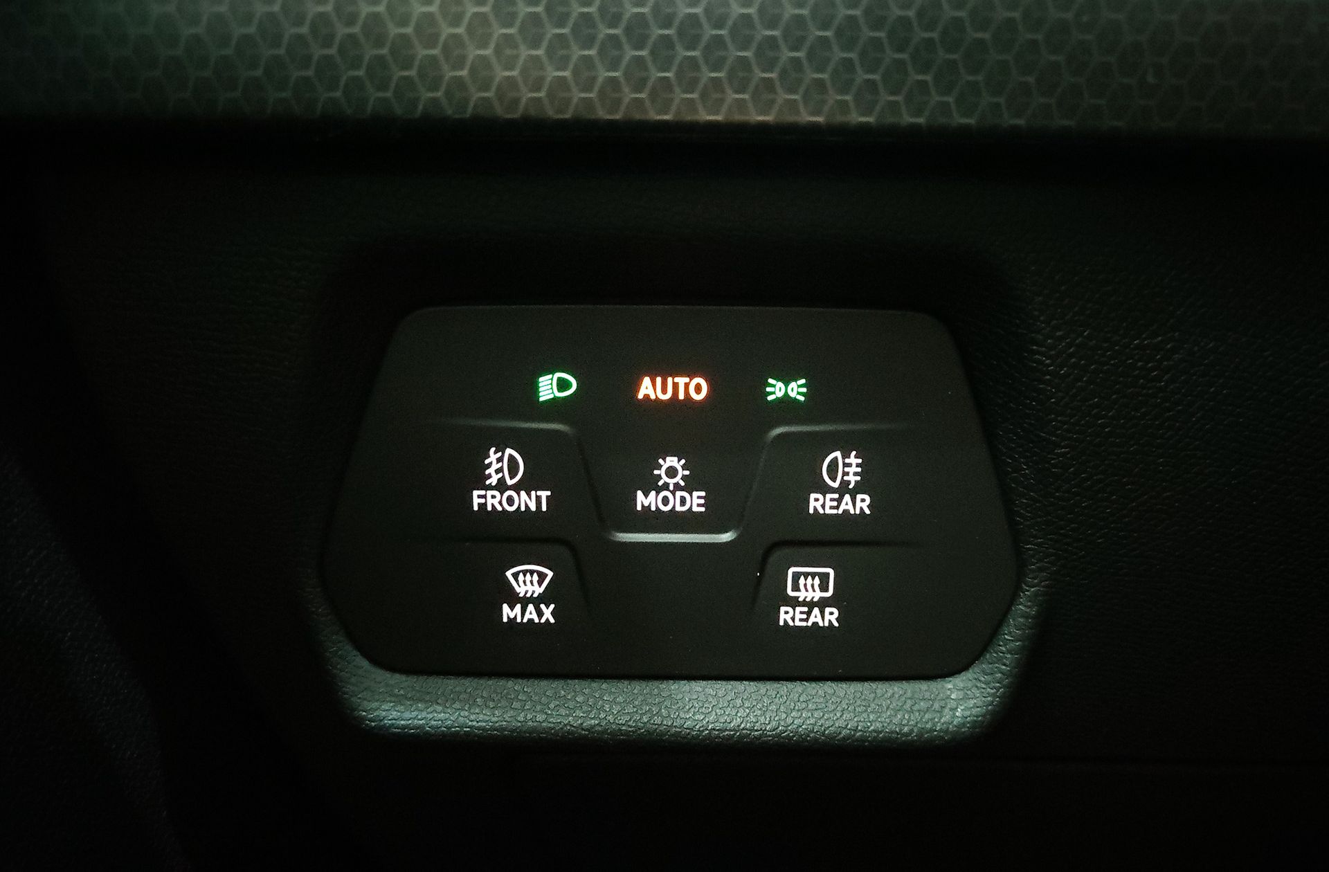 SEAT León 2.0 TDI Style Go - foto 23