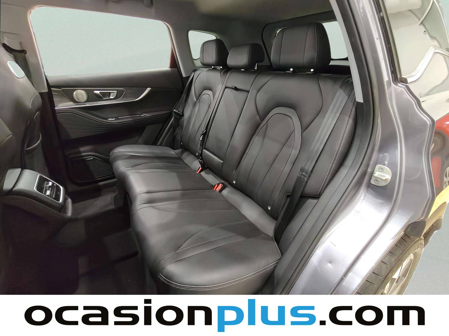 EBRO S700 EBRO S700 1.6 TGDI Luxury 7 DCT (147 CV) 147cv