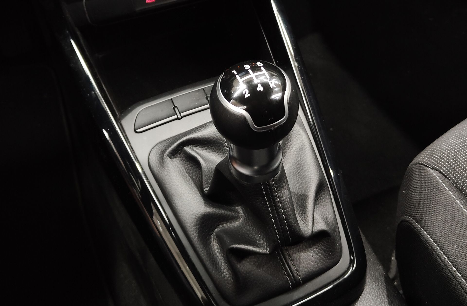 Kia Rio 1.2 Cvvt Tech - foto 5