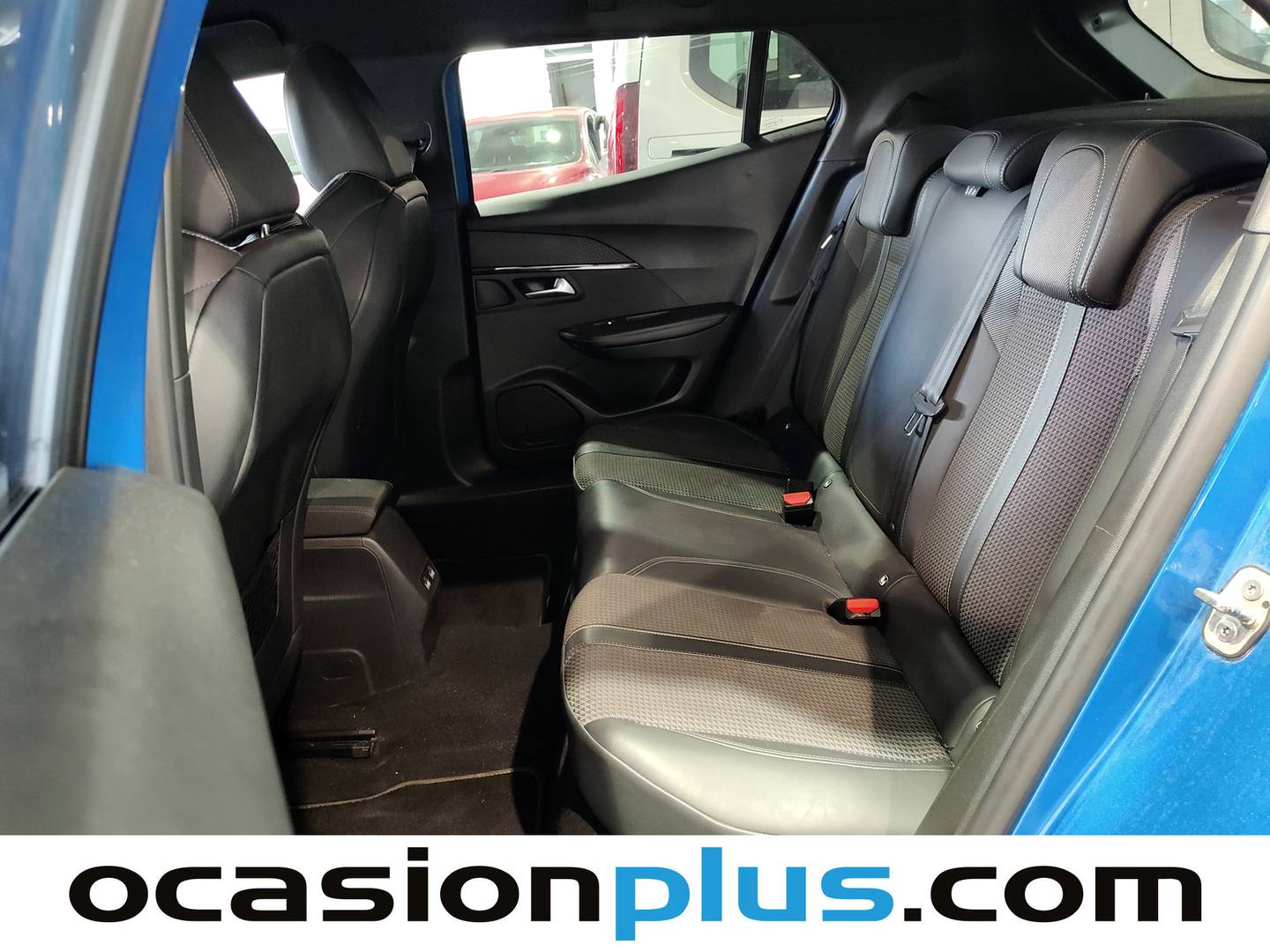 Foto asientos traseros Peugeot 2008 Peugeot 2008 PureTech 130 S&S GT (130 CV)