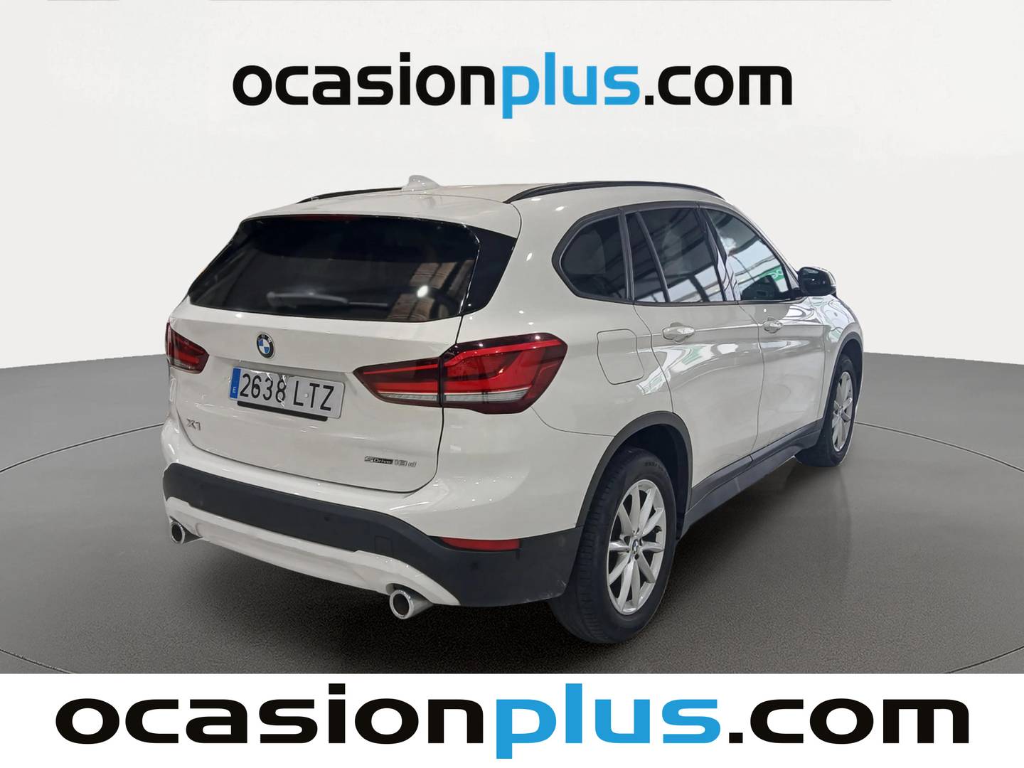 Foto trasera BMW X1 BMW X1 sDrive18d (150 CV) derecha