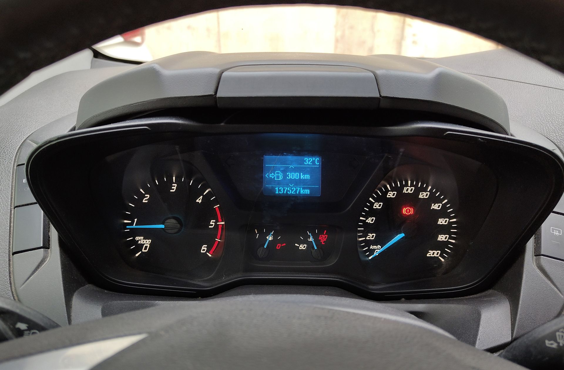 Ford Transit Custom Kombi 2.2 TDCi 300 L1 Trend 9 plazas - foto 19
