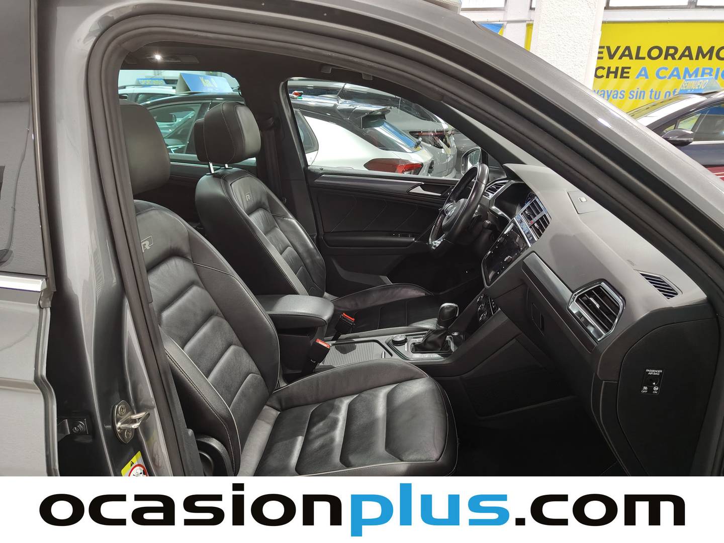 Volkswagen Tiguan Volkswagen Tiguan Sport 2.0 TDI 4Motion (190 CV) DSG  Pack R-Line de segunda mano