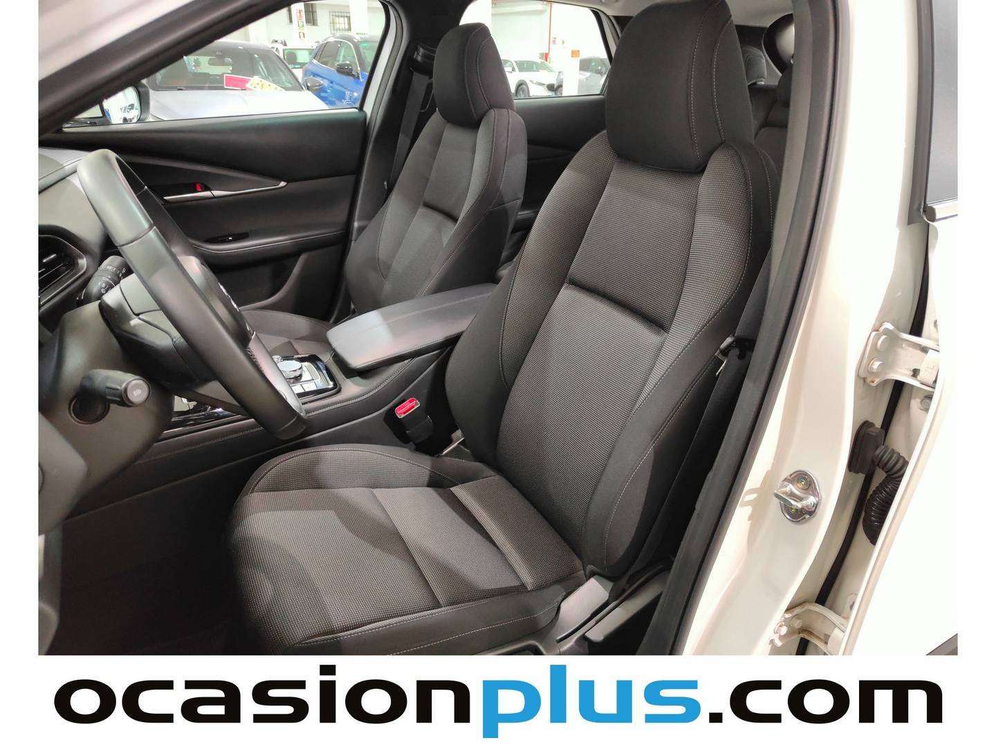 Foto asientos delanteros Mazda CX-30 Mazda CX-30 2.5 e-Skyactive G MHEV Prime-Line AT (140 CV)