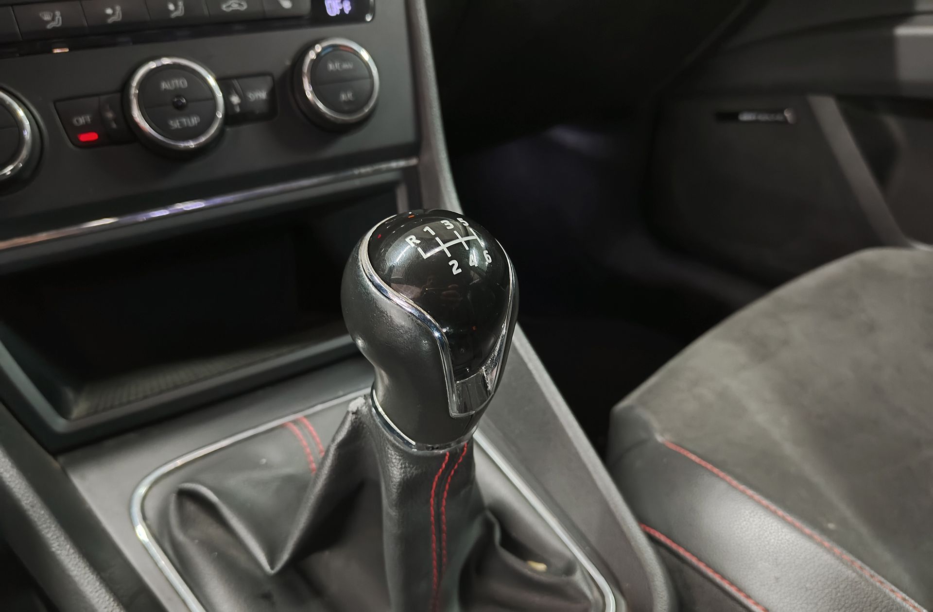 SEAT León ST 1.8 TSI FR - foto 5