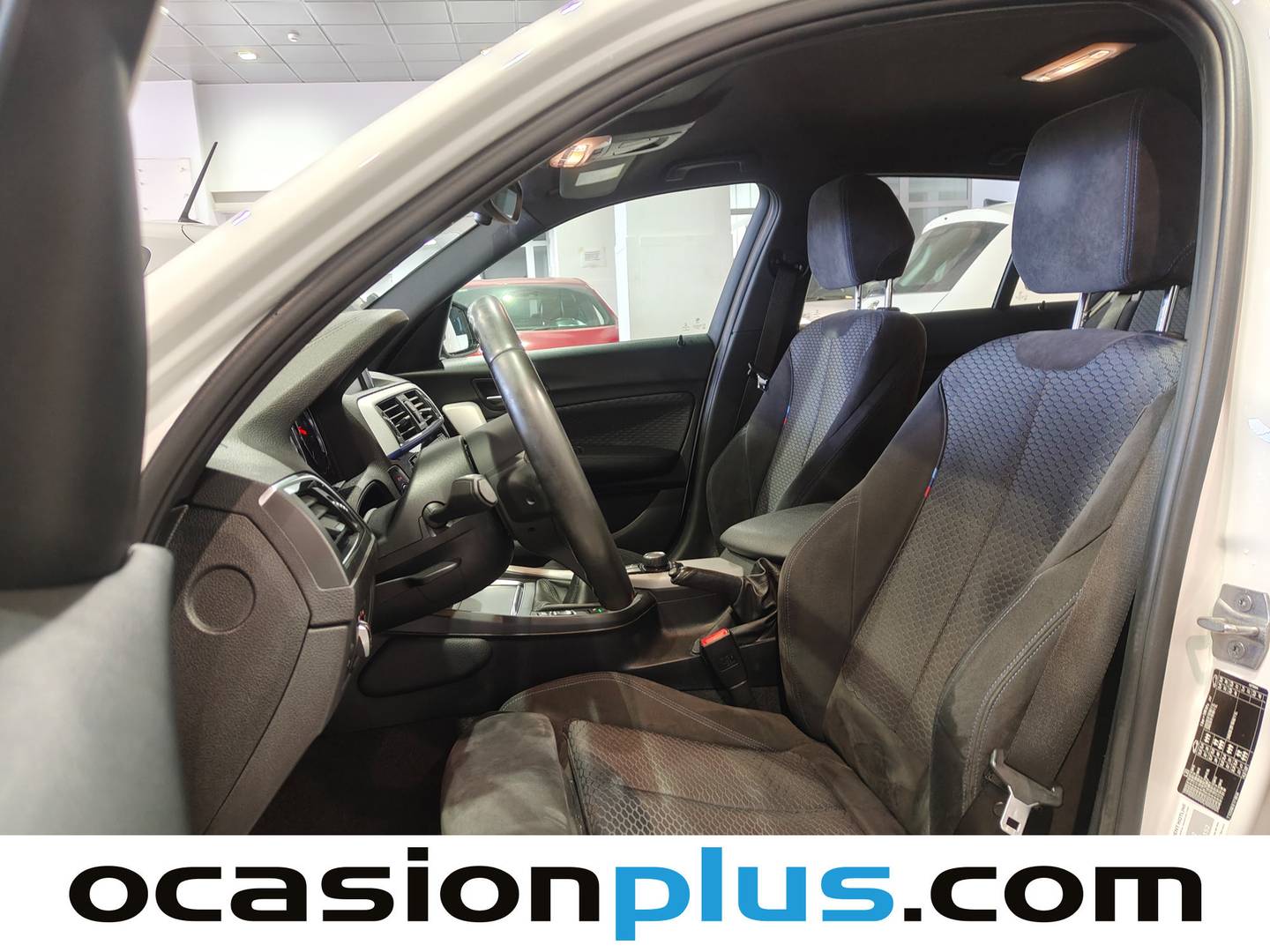 Foto asientos delanteros BMW Serie 1 BMW Serie 1 118i (136 CV) Pack M