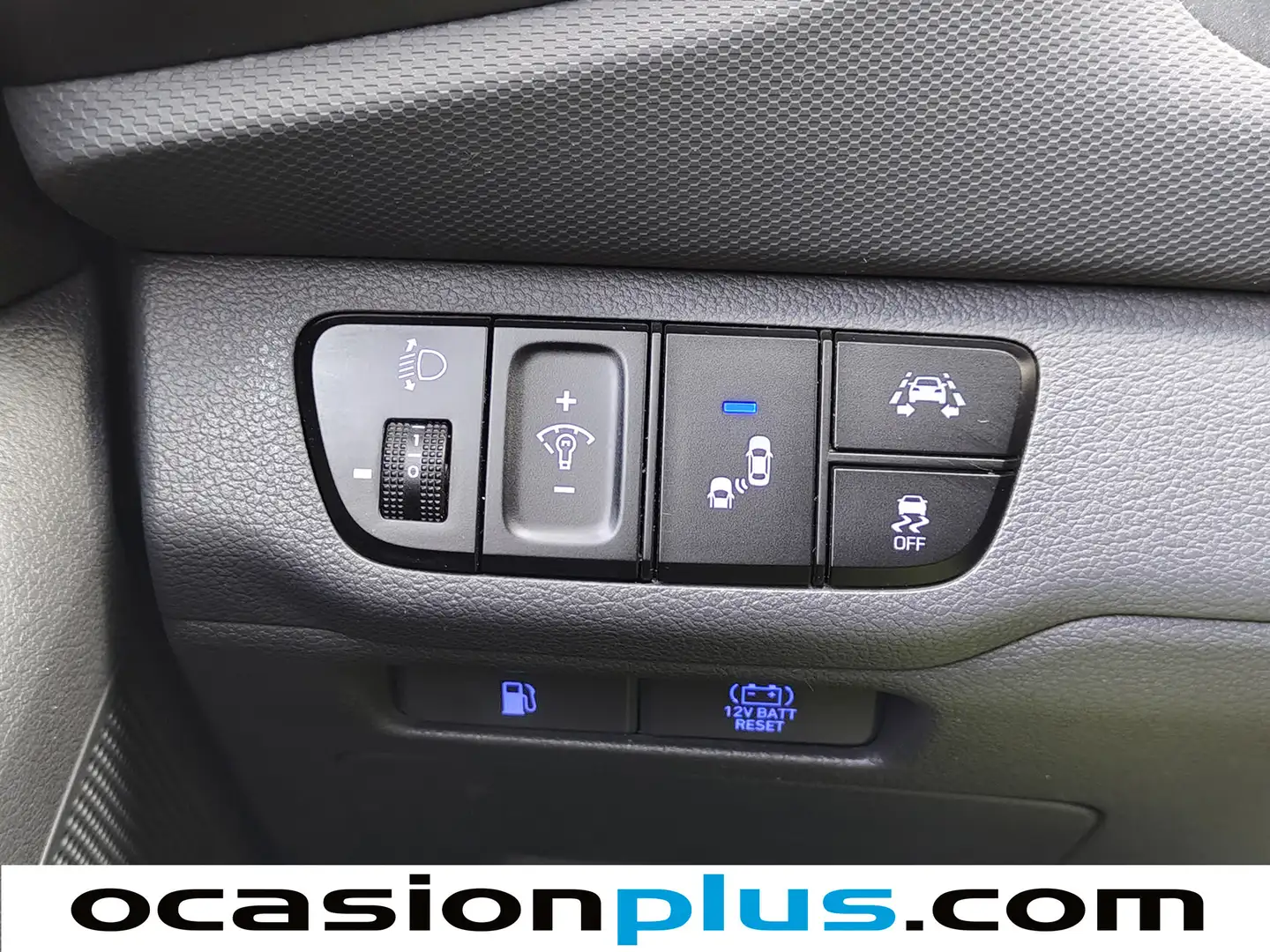 Foto Hyundai IONIQ Hyundai Ioniq 1.6 GDI HEV Style DCT (141 CV)