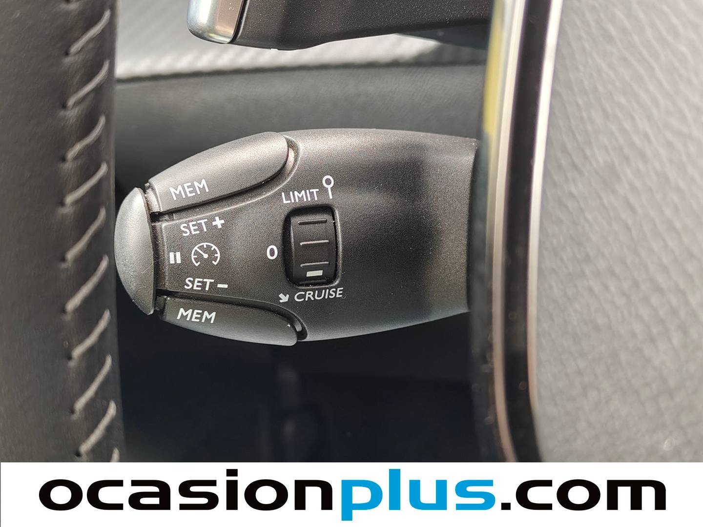 Peugeot 208 Peugeot 208 Style Hybrid 110 eDCS6 (110 CV) 110cv