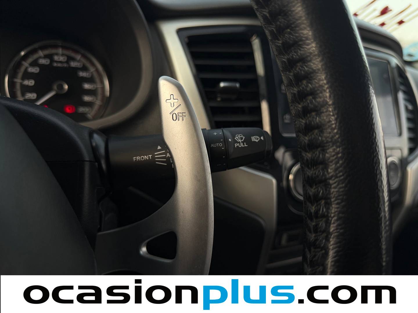 Paquetes del Mitsubishi L200 Mitsubishi L200 220 DI-D Motion Auto (150 CV)