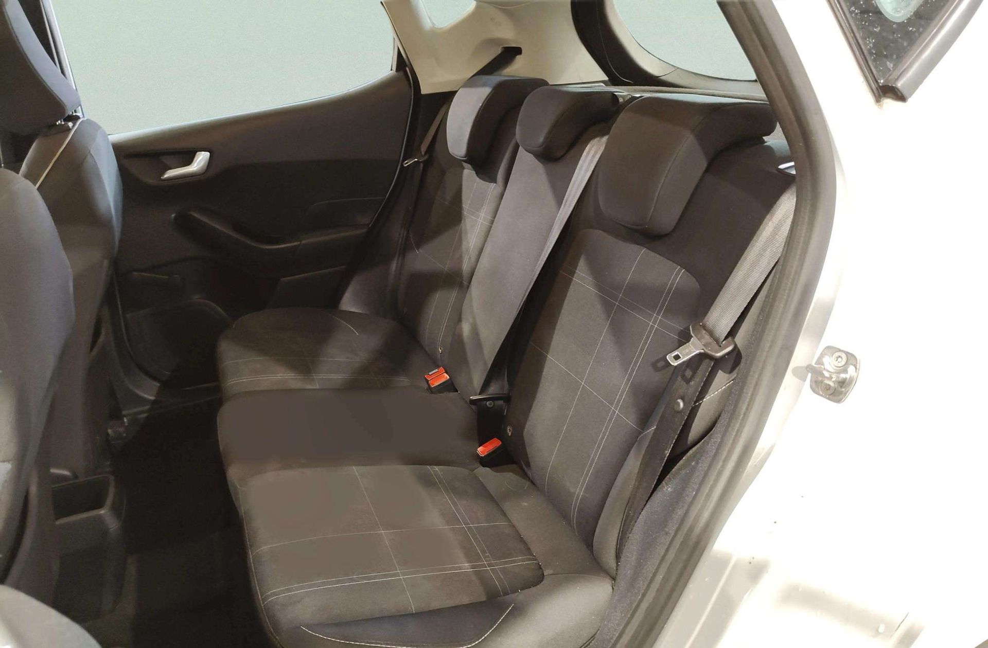 Ford Fiesta 1.5 TDCi Trend - foto 9