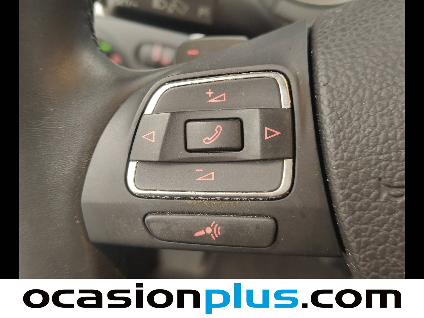 Volkswagen Golf Volkswagen Golf Sport 1.6 TDI CR (105 CV) DSG Pack R-Line de segunda mano