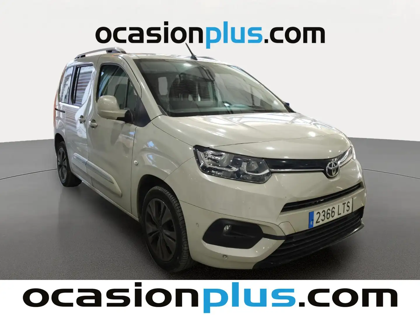 Foto Toyota Proace City Verso Toyota Proace City Verso 1.5D Family Advance L1 Auto (131 CV)