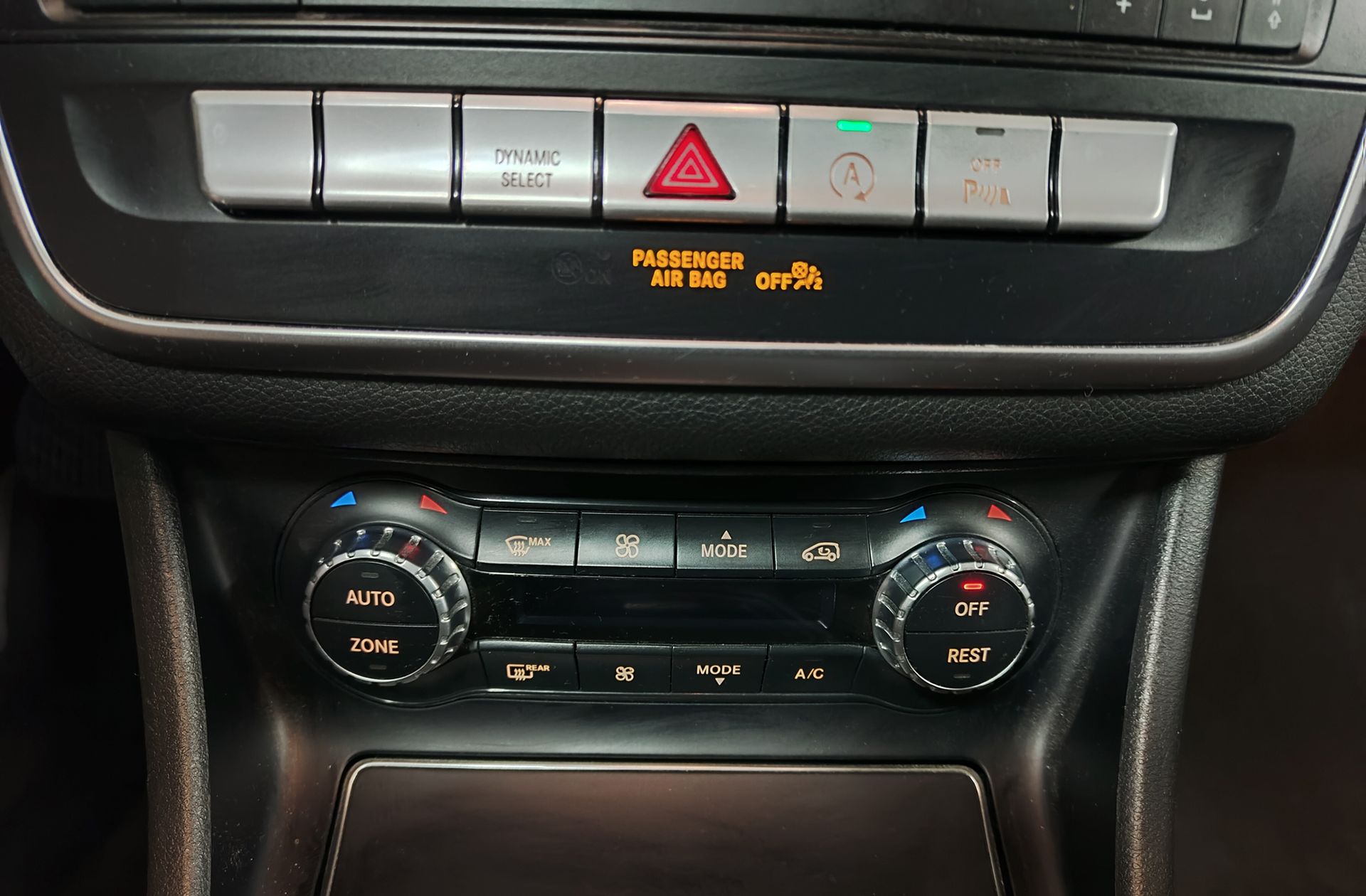 Mercedes-Benz GLA 220 d - foto 28