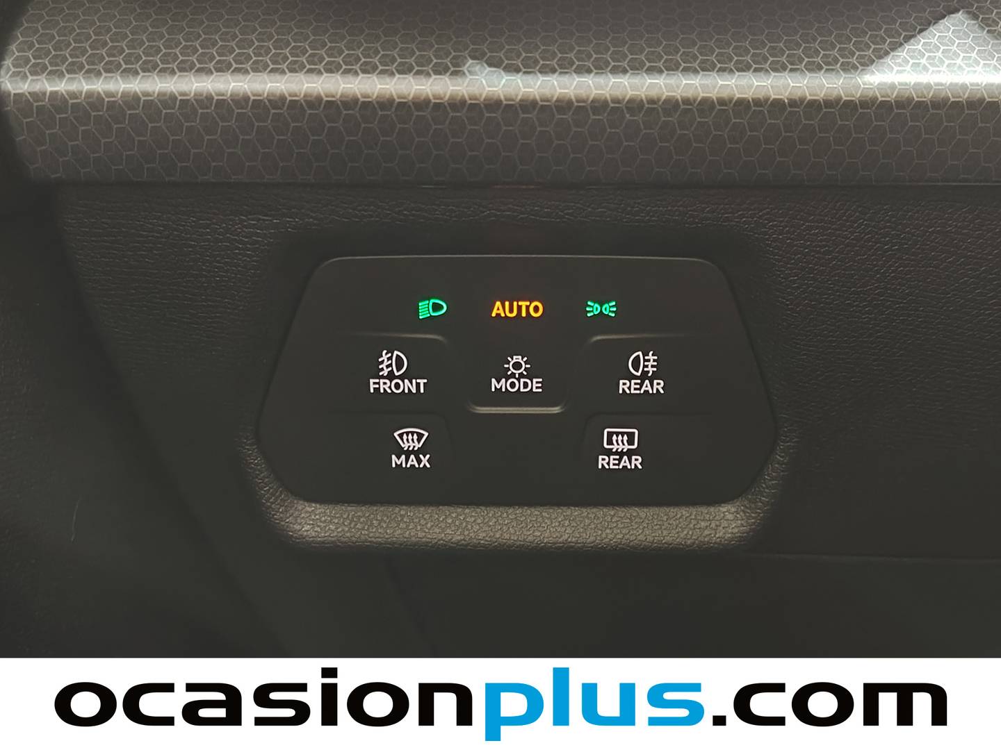 Seat León SEAT León 1.5 eTSI S&S Style Special Edition DSG (150 CV) seminuevo