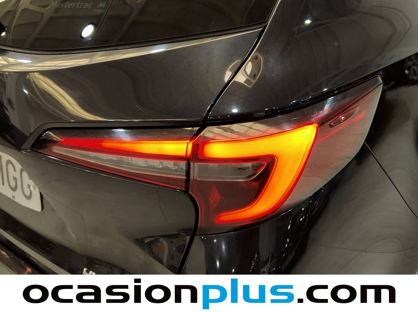 Extras del Toyota Corolla Toyota Corolla 140H Active Plus Touring Sport (140 CV)