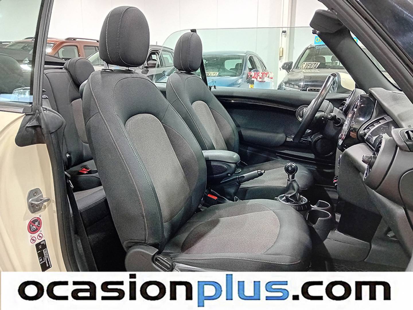 Foto Mini MINI MINI MINI Cabrio Cooper D (116 CV)