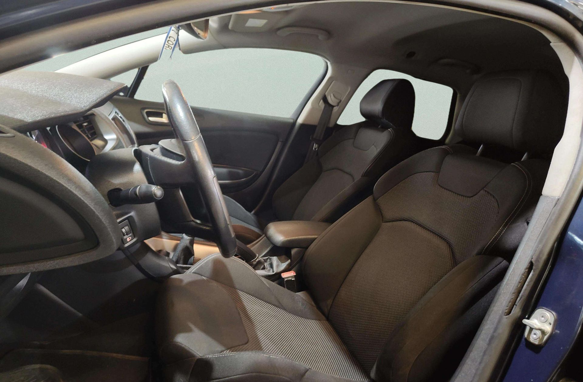 Citroën C5 Tourer 2.0 HDi Millenium - foto 10