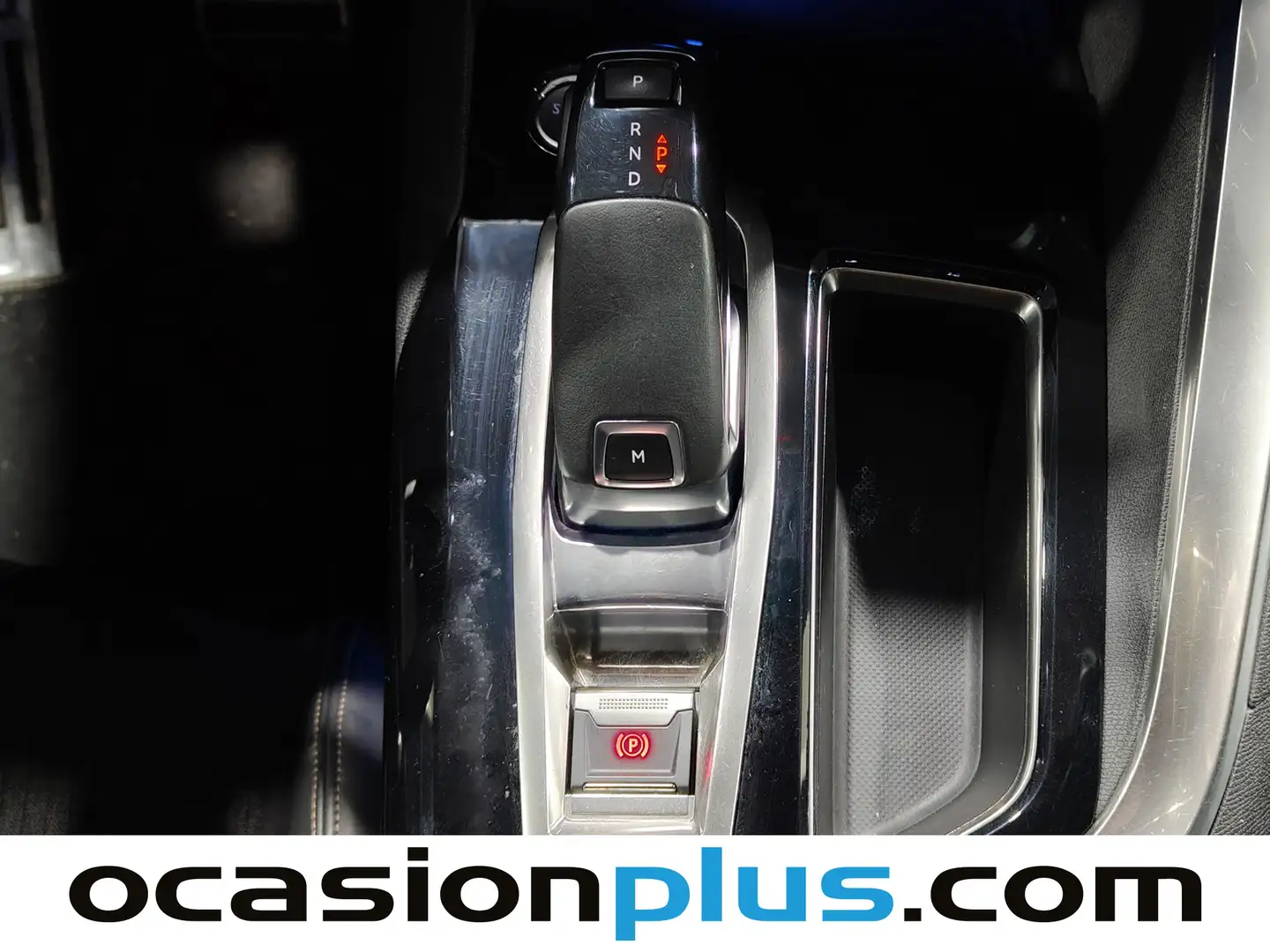 Foto Peugeot 3008 Peugeot 3008 BlueHDI 130 S&S GT Line EAT8 (130 CV)