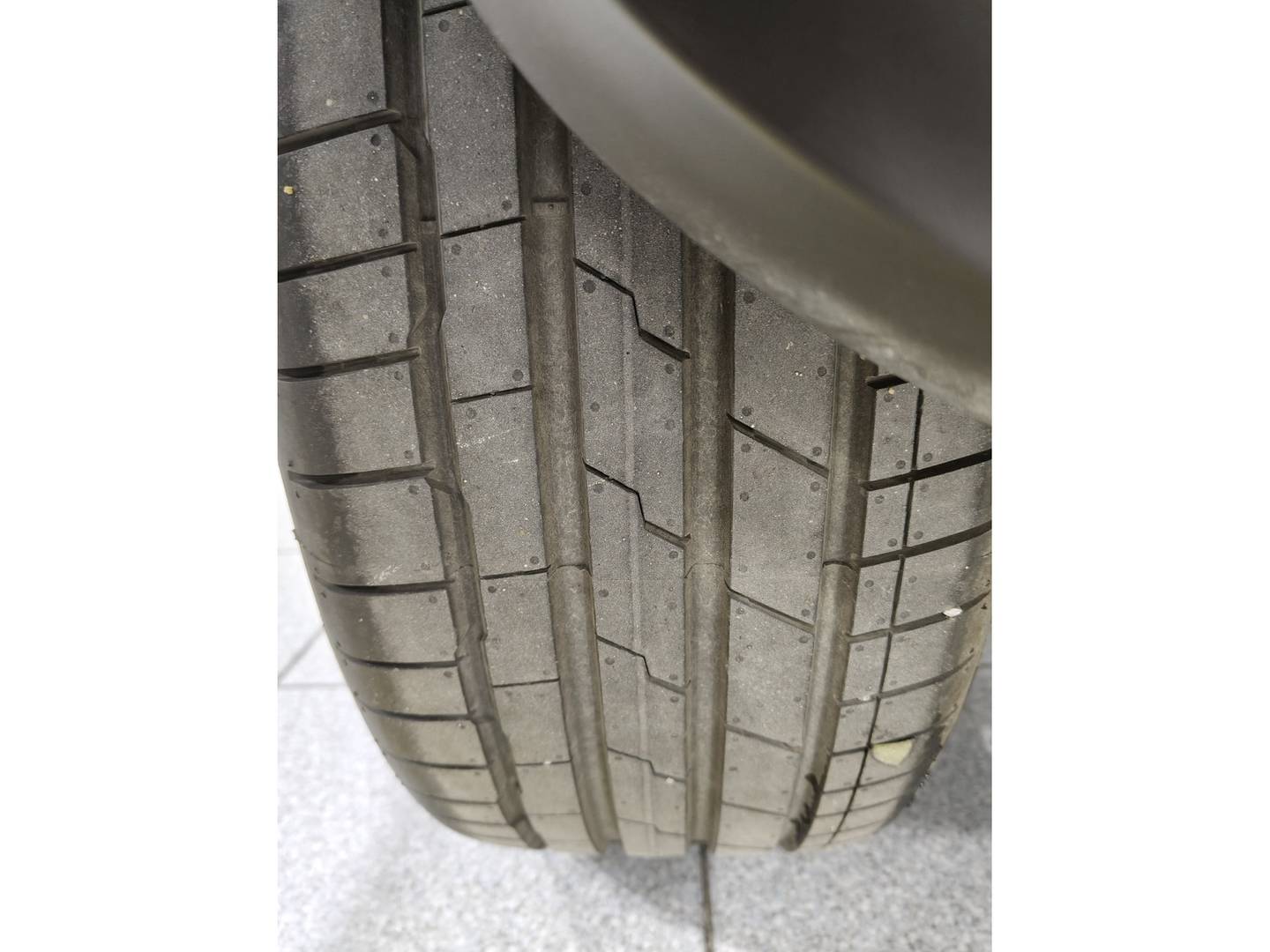 Foto Nissan JUKE Nissan Juke 1.6 Hybrid N-Connecta Auto (143 CV)