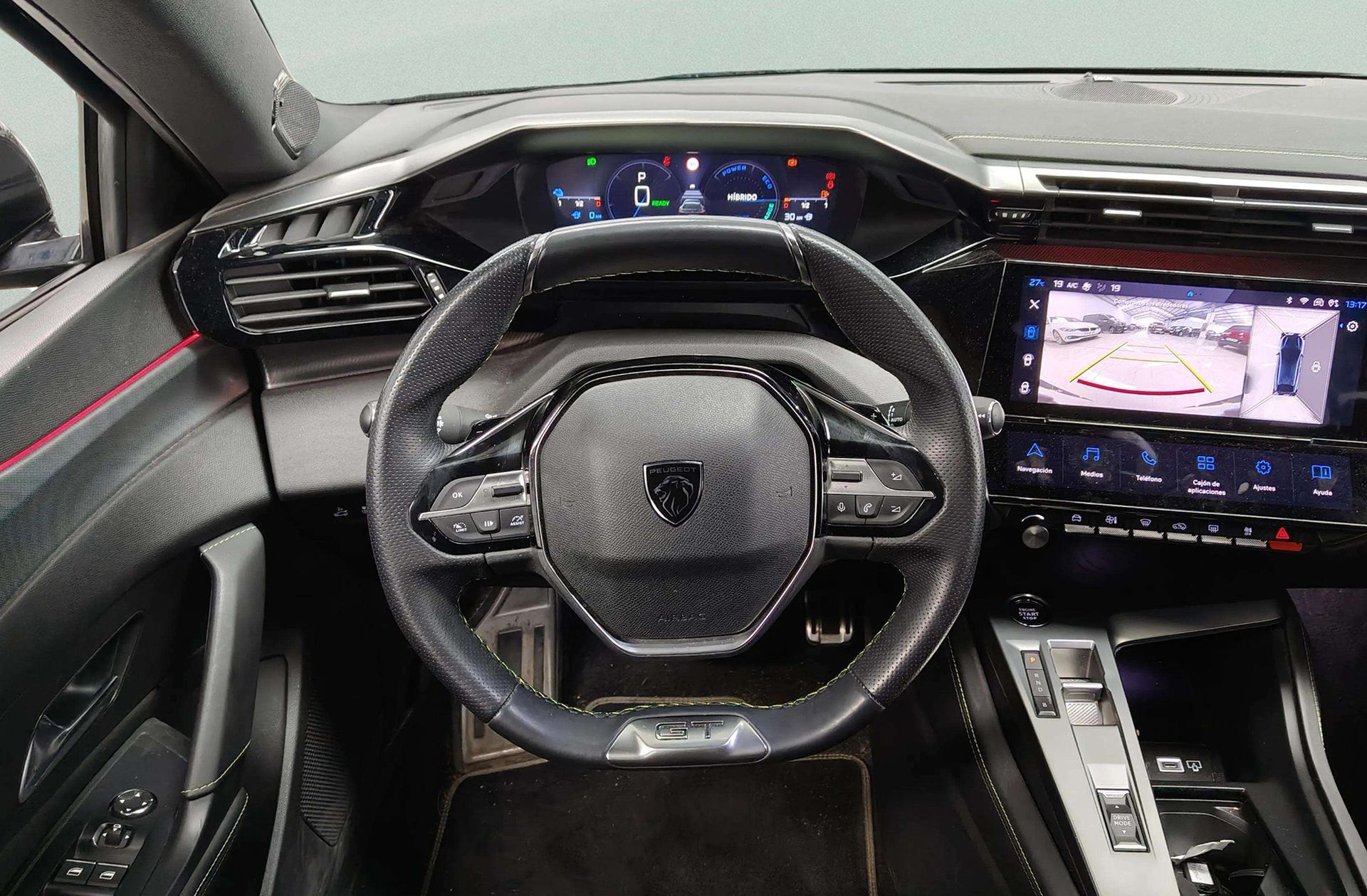 Peugeot 408 PHEV 225 GT e-EAT8 - foto 30