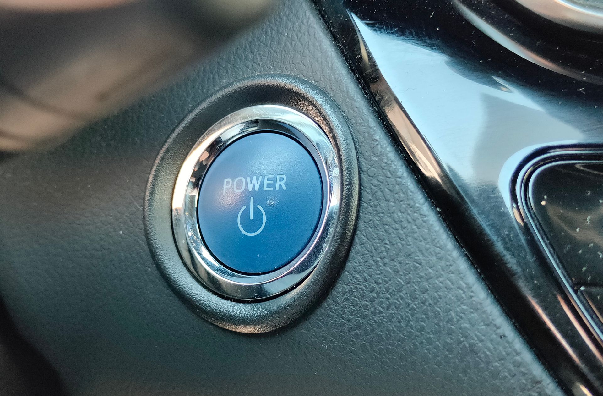 Toyota C-HR 1.8 125H Advance - foto 33