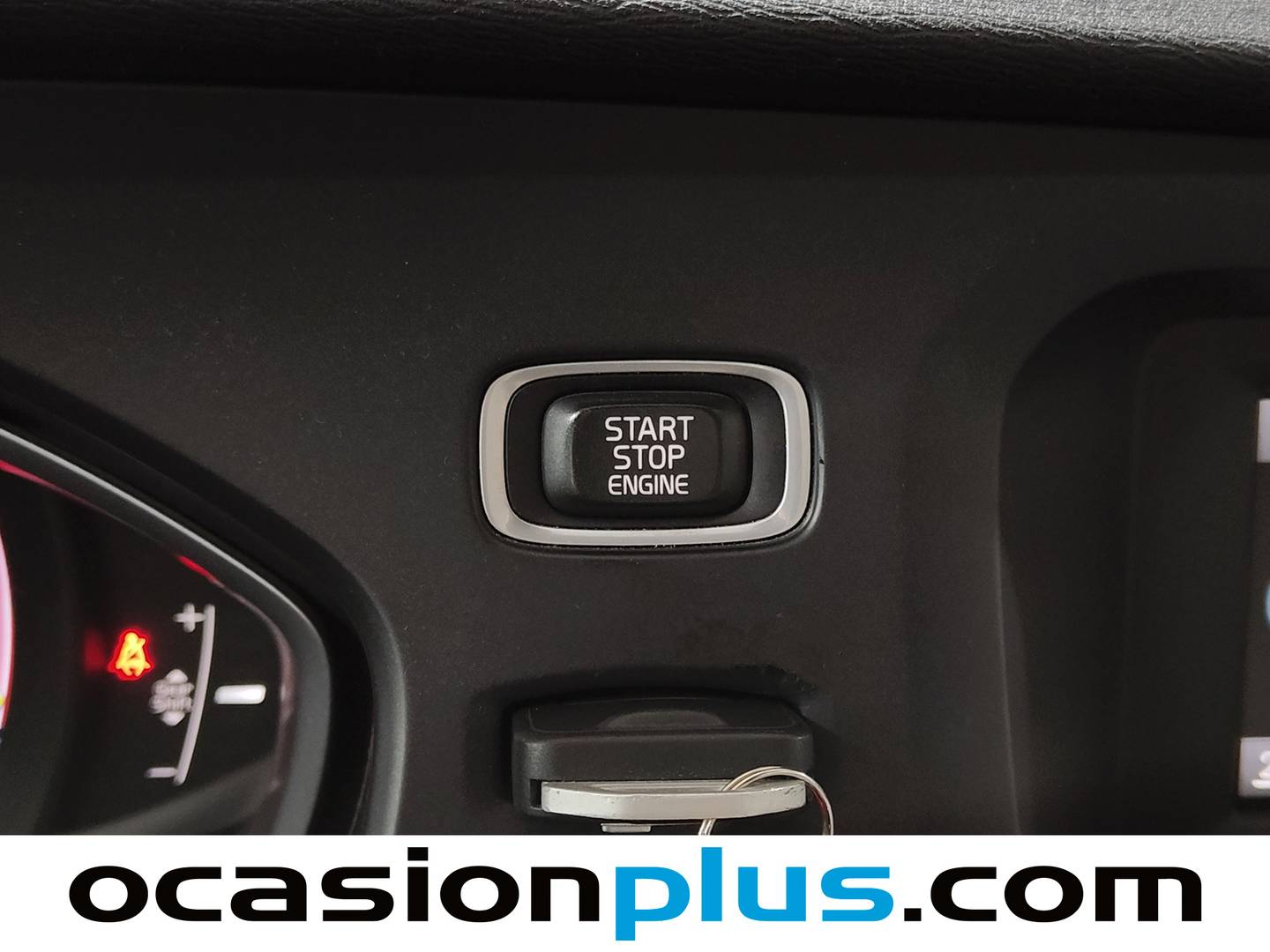 Foto Volvo V40 Cross Country Volvo V40 Cross Country D2 Momentum  (115 CV)