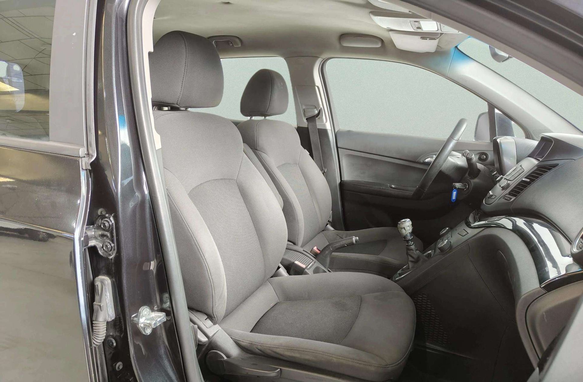 Chevrolet Orlando 2.0 VCDi LT+ 7 plazas - foto 16